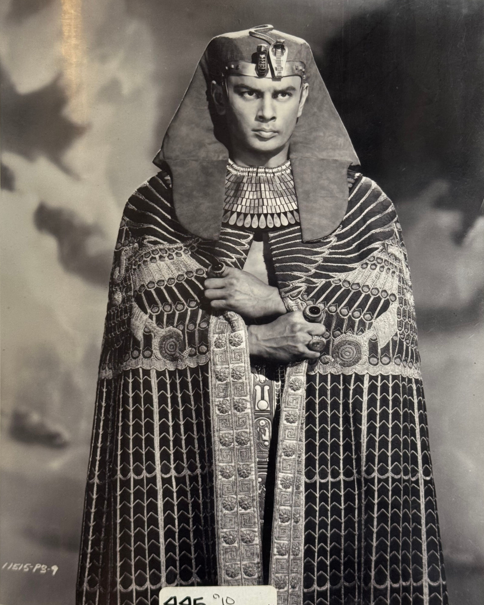 Celebrity Photo Yul Brynner