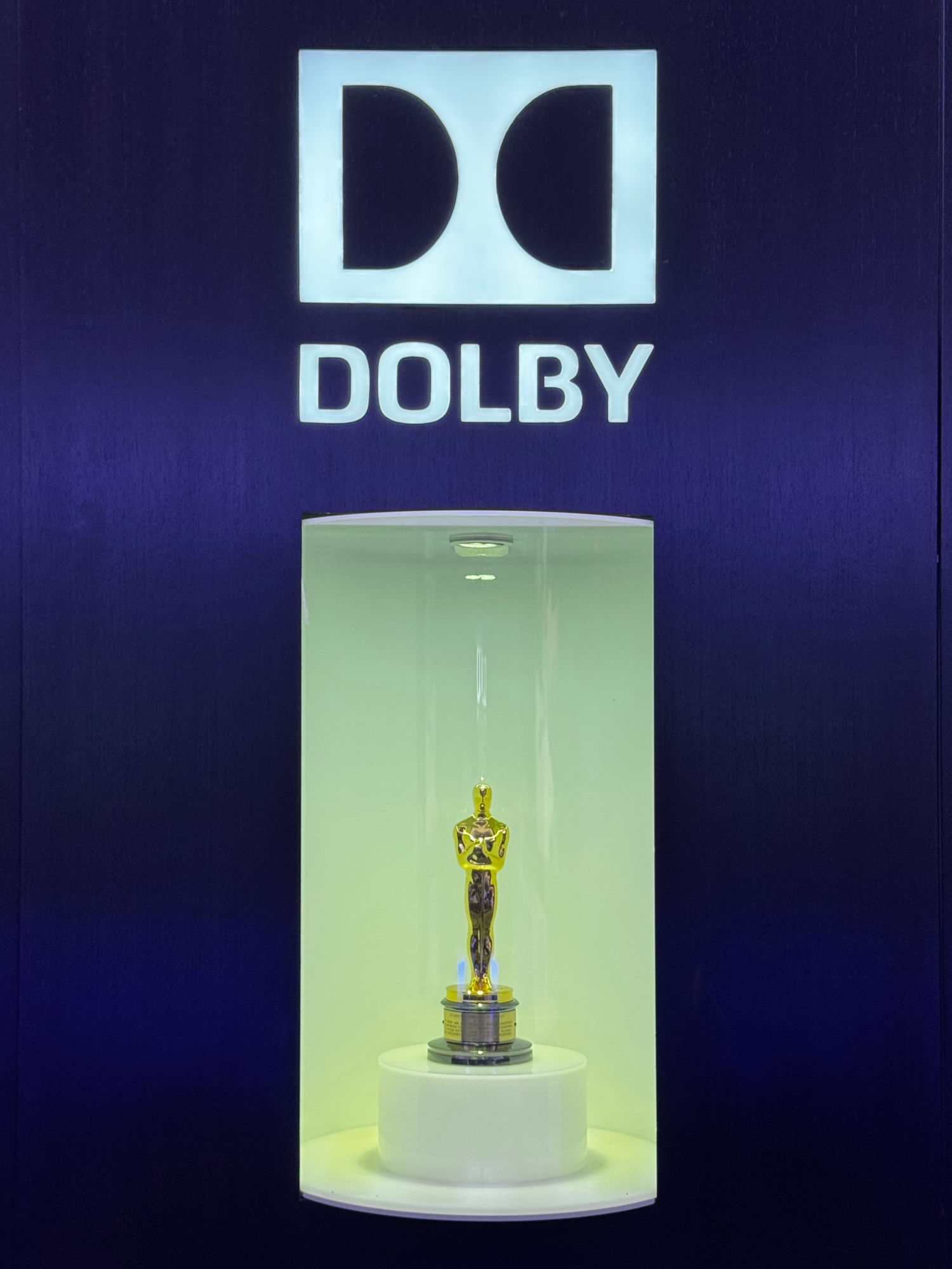 Dolby Oscar Statuette