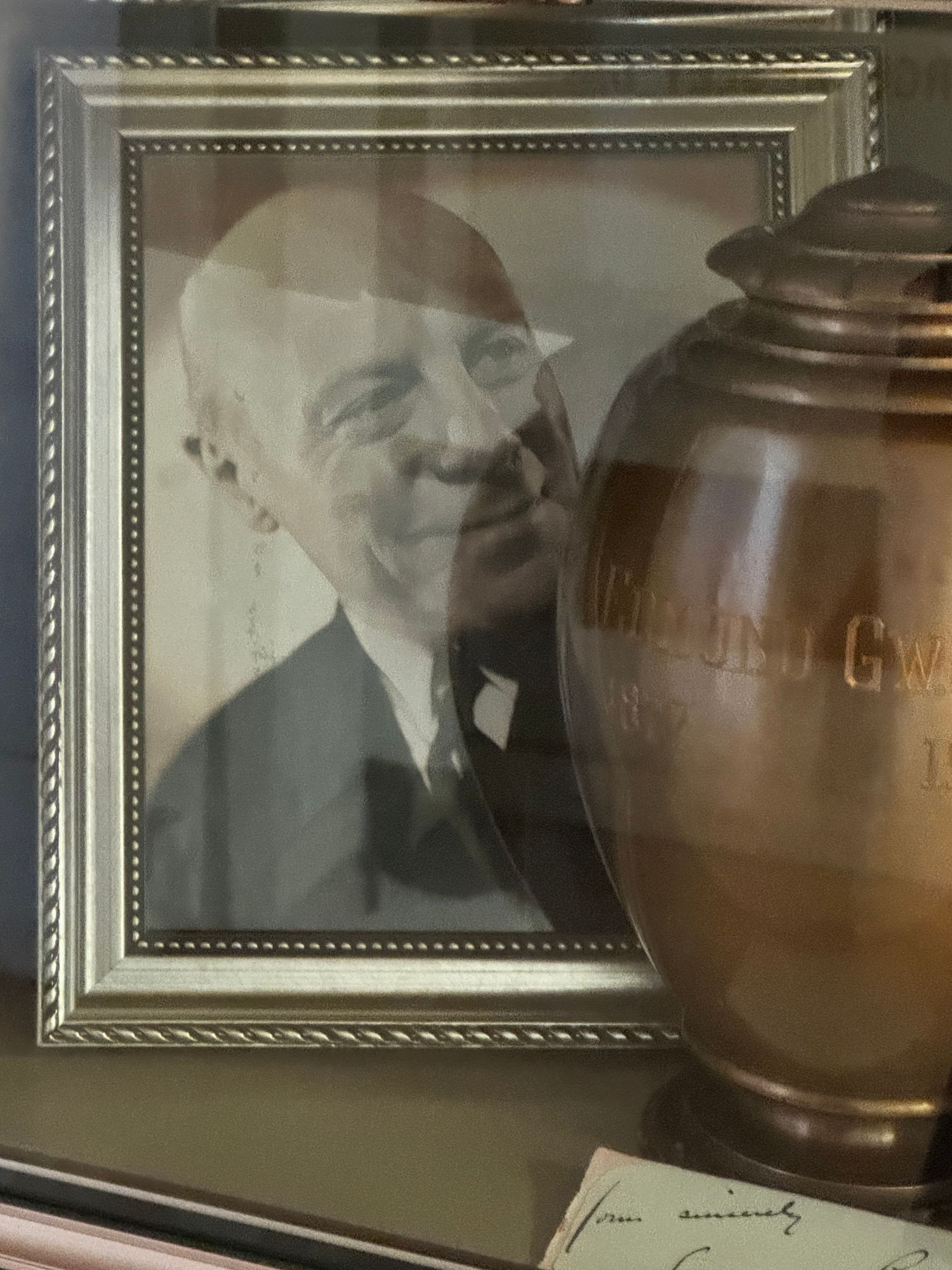 Edmund Gwenn Photo