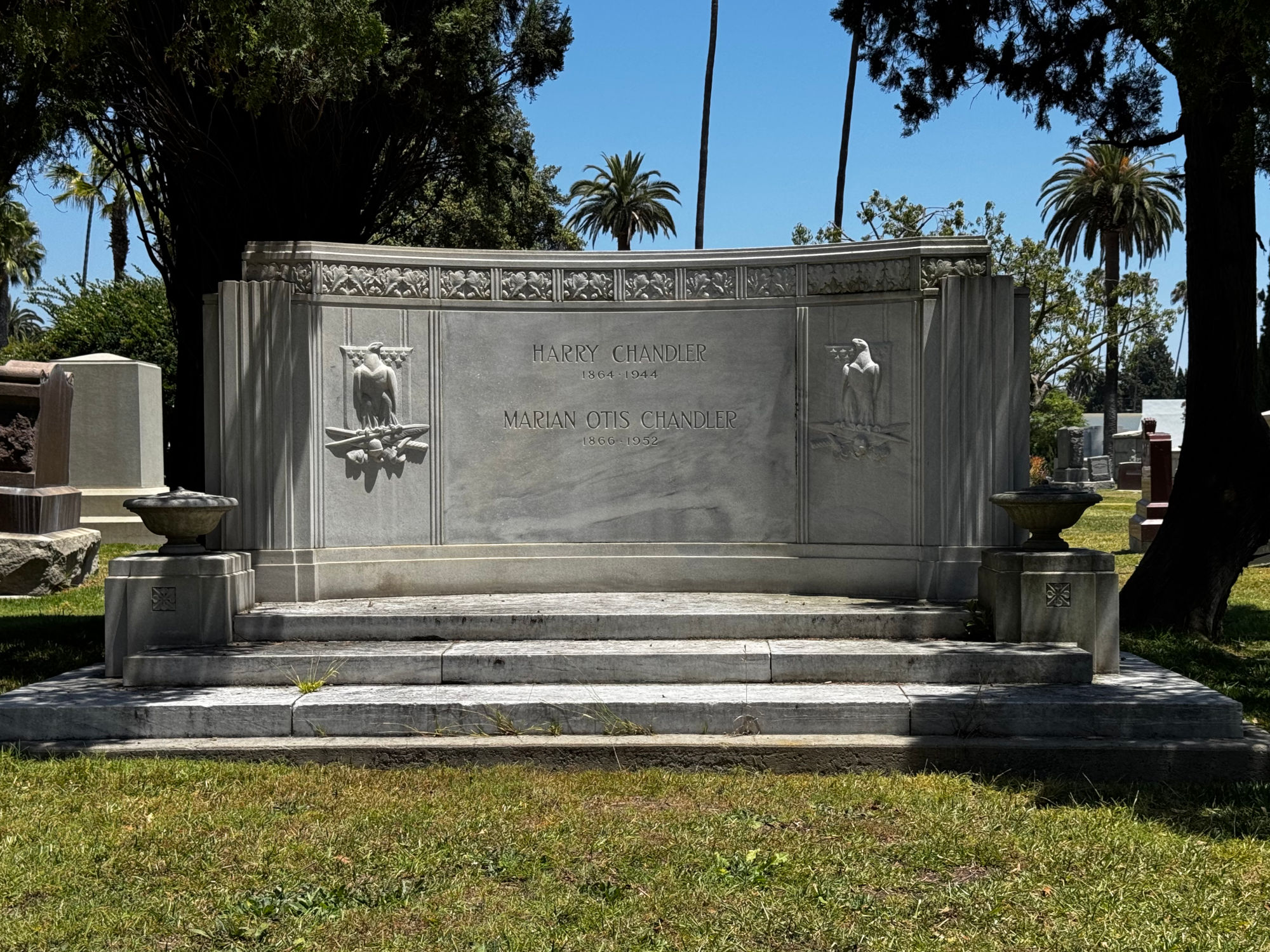 Hollywood Forever Cemetery Harry Chandler