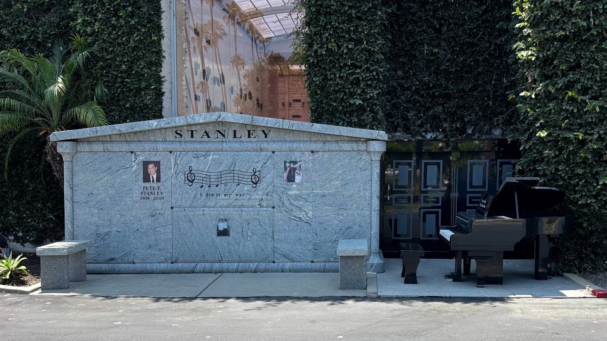 Hollywood Forever Cemetery Pete Stanley