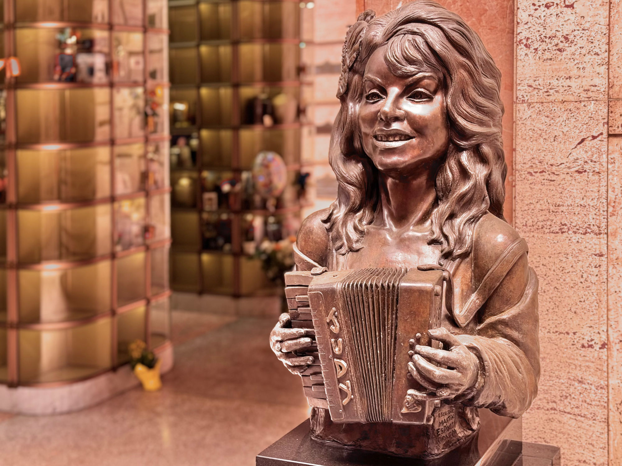 Judy Tenuta Bust