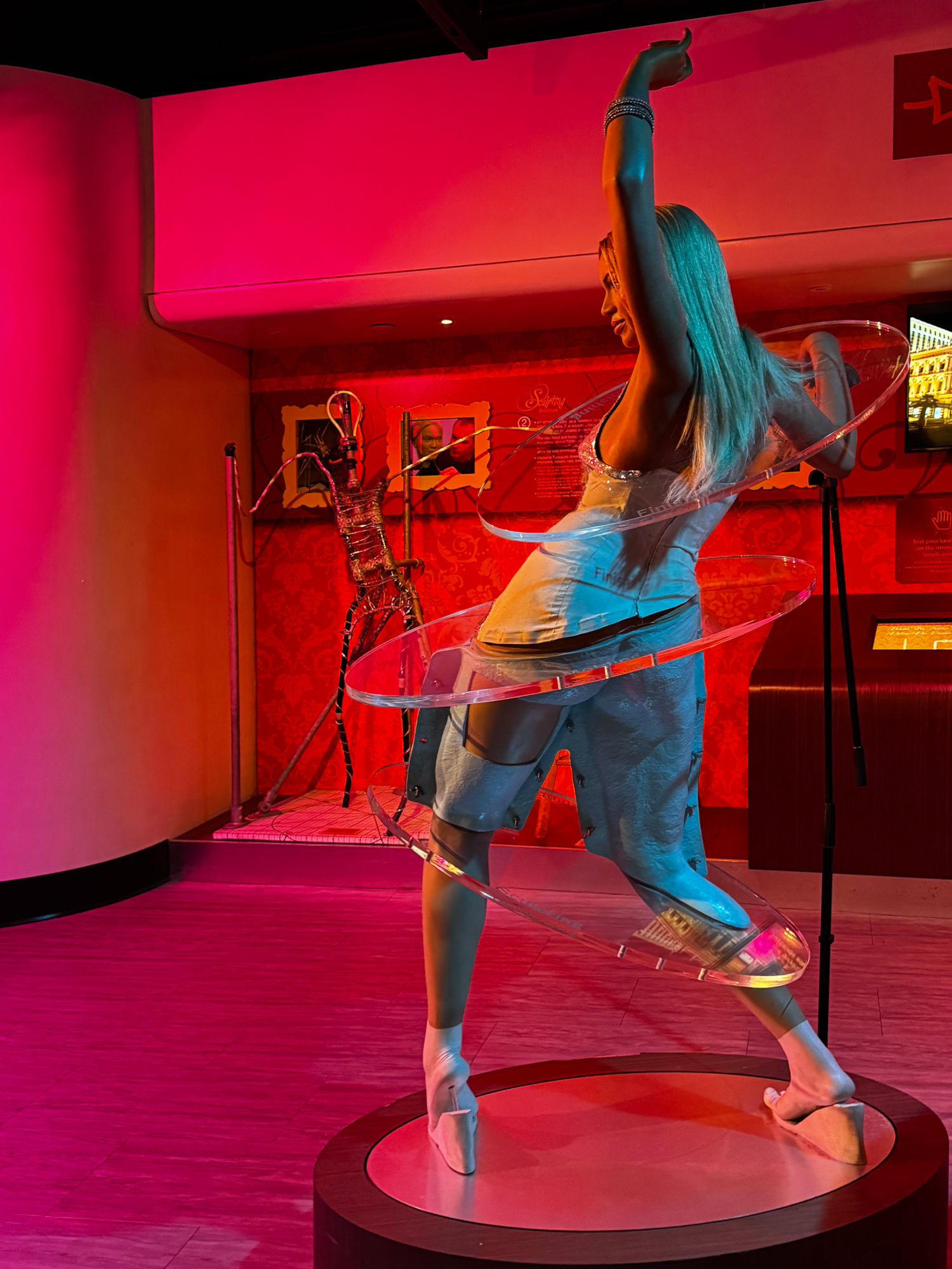 Madame Tussauds Beyonce Back