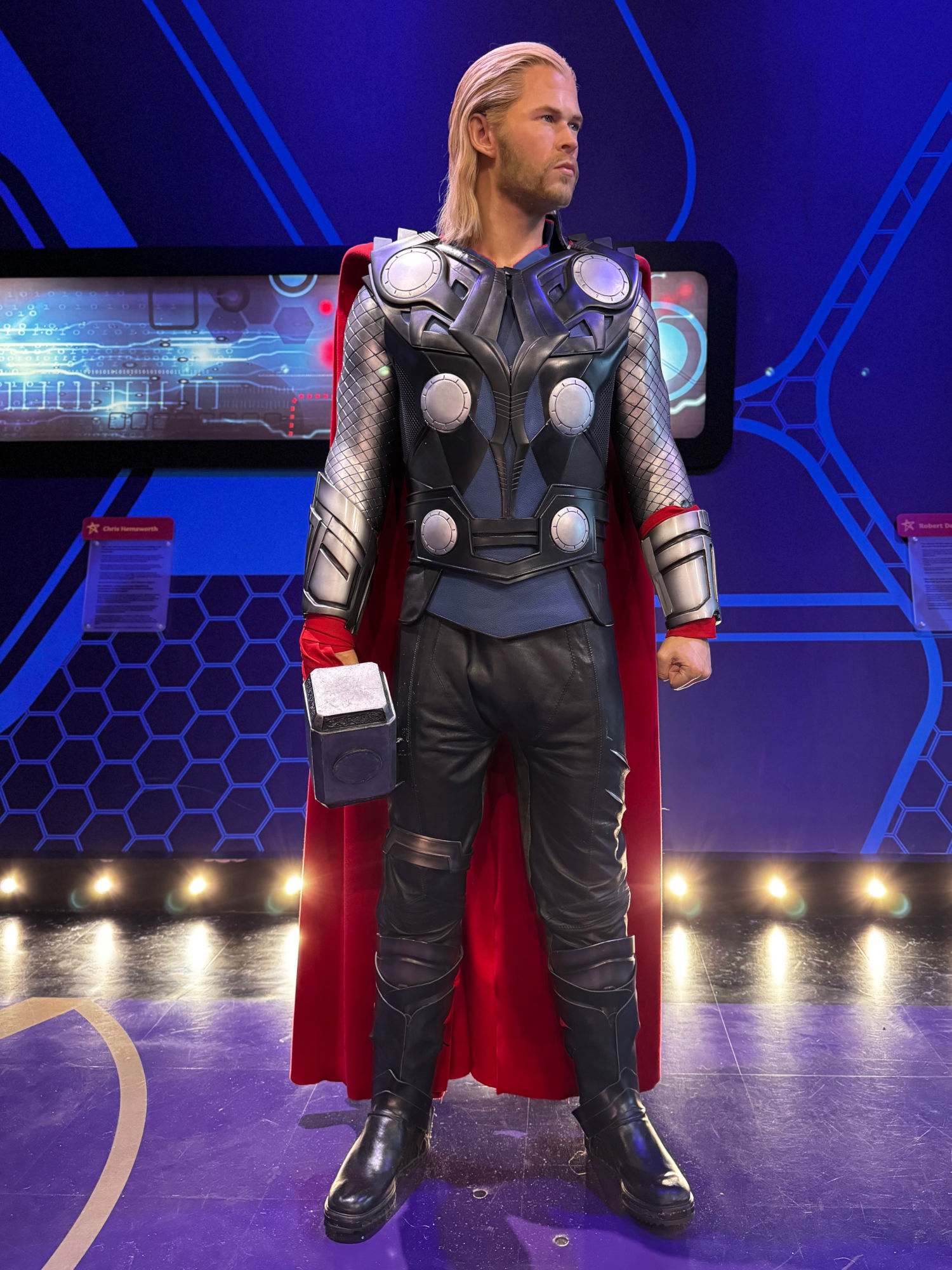 Madame Tussauds Chris Hemsworth As Thor