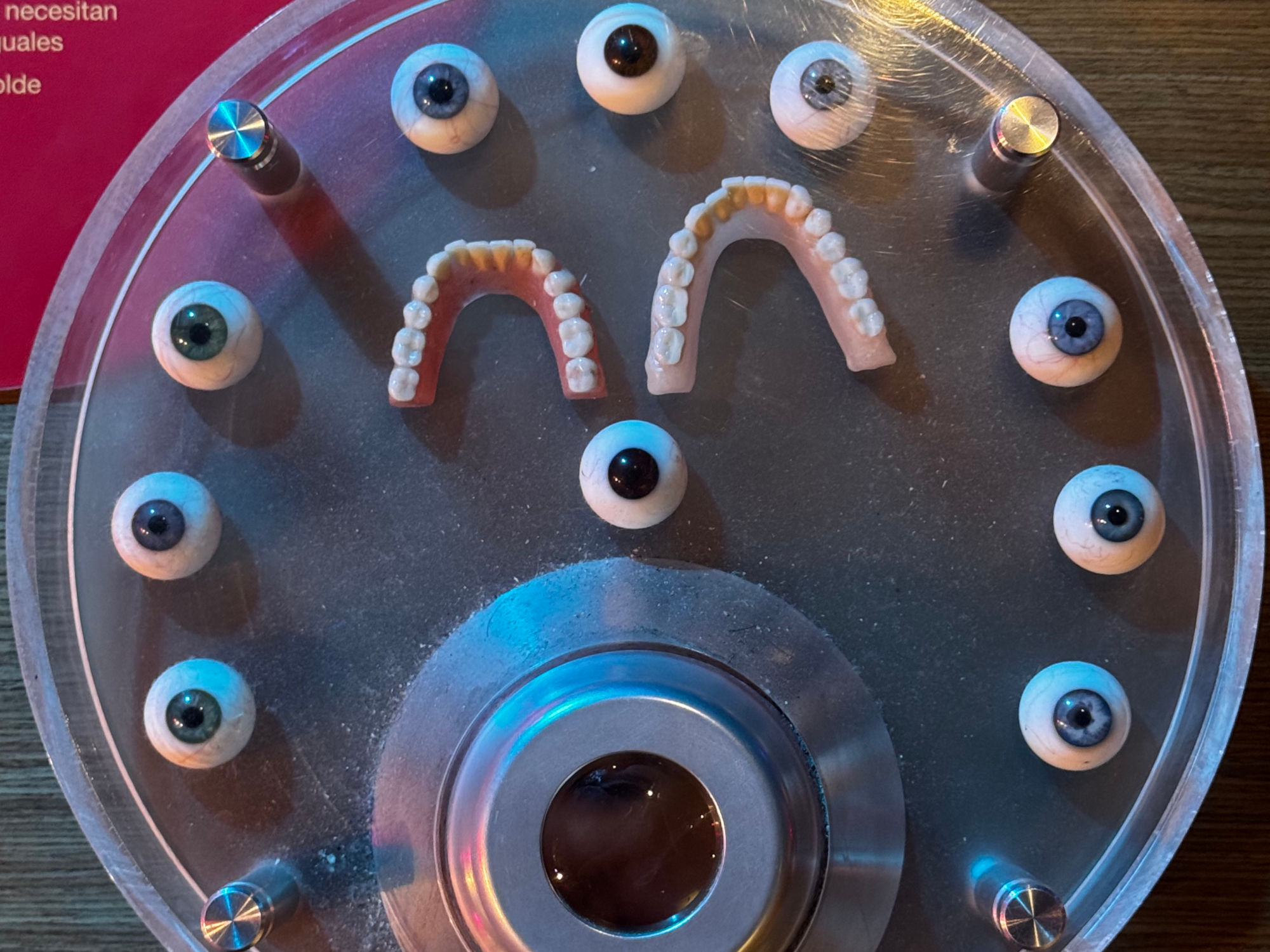 Madame Tussauds Eyes and Teeth