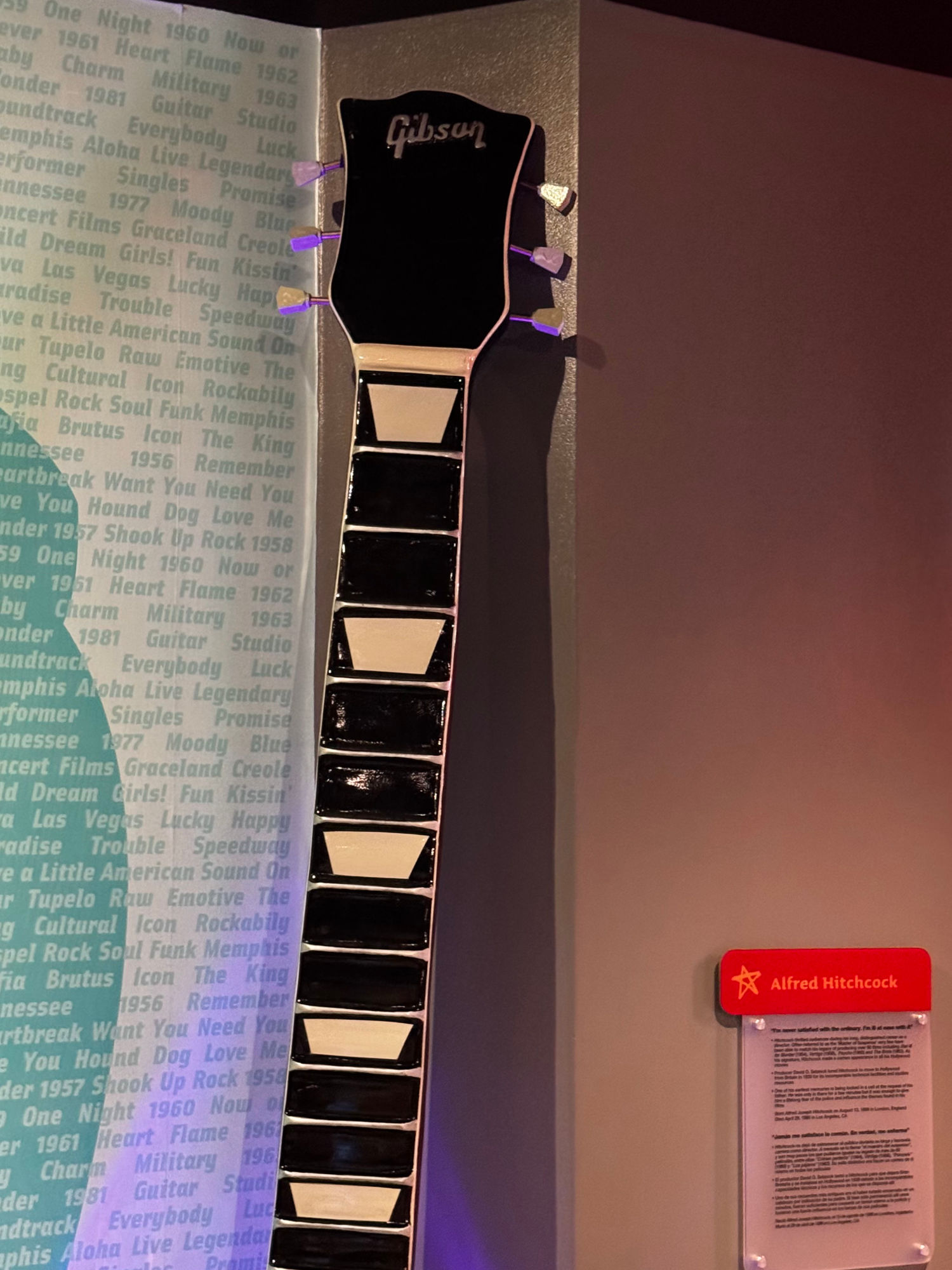 Madame Tussauds Gibson Les Paul Neck