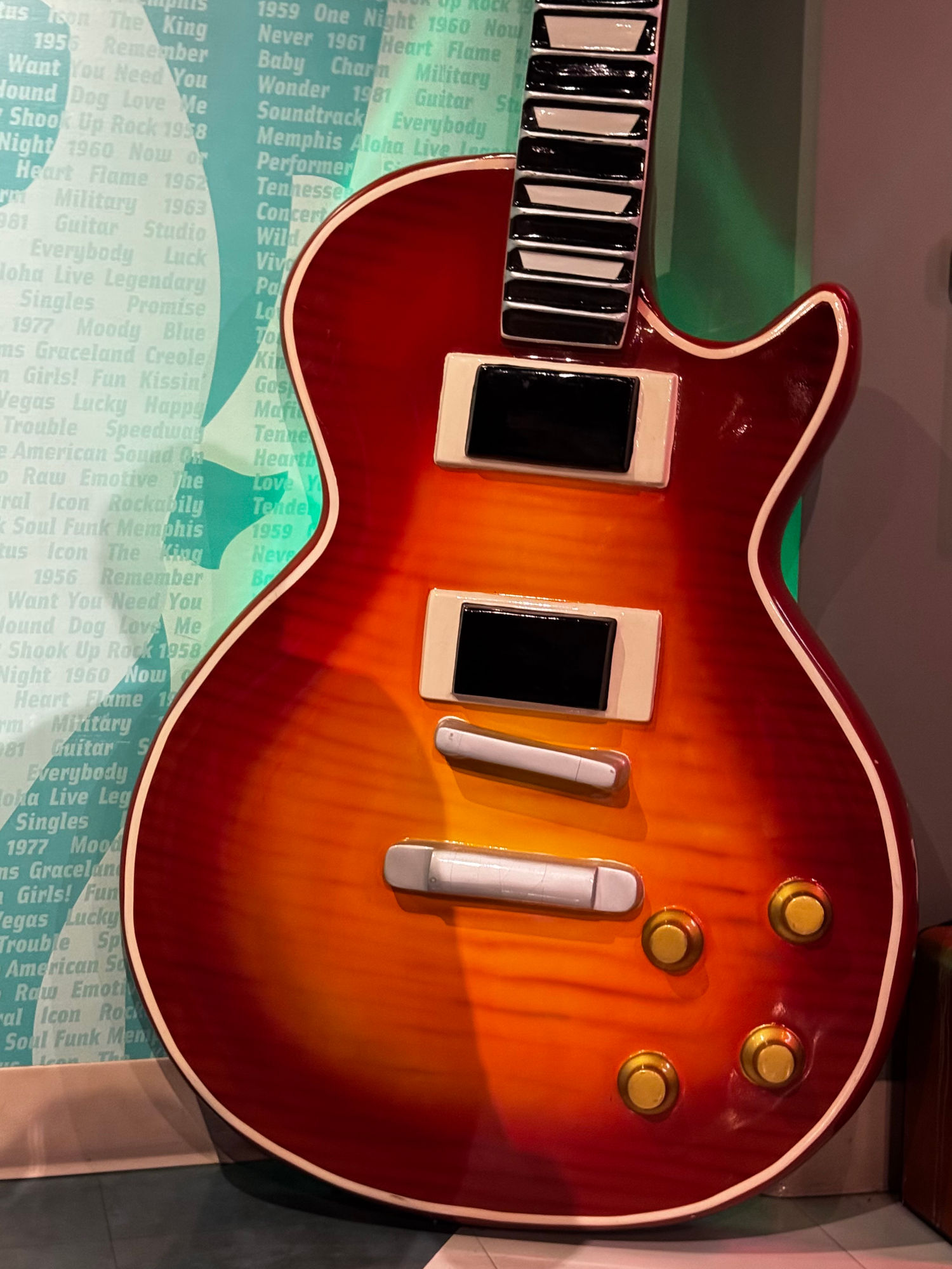 Madame Tussauds Gibson Les Paul