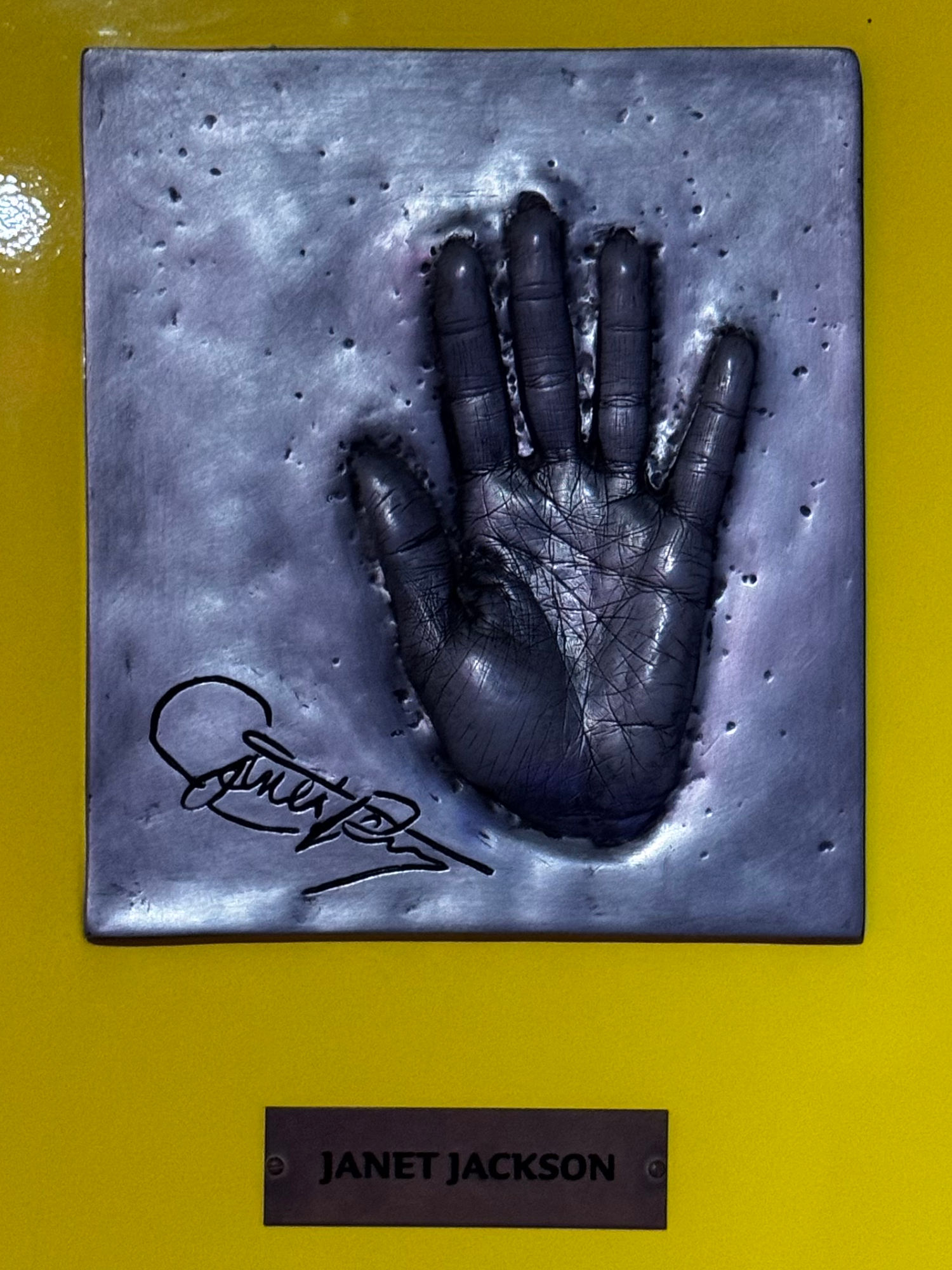 Janet Jackson Handprint Madame Tussauds Janet Jackson Handprint