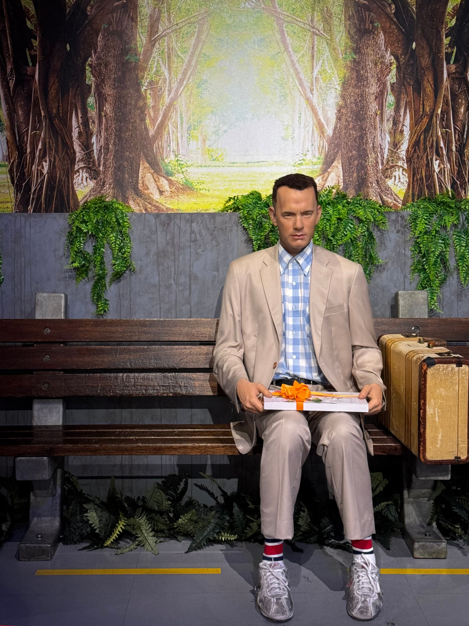 Madame Tussauds Tom Hanks As Forrest Gump