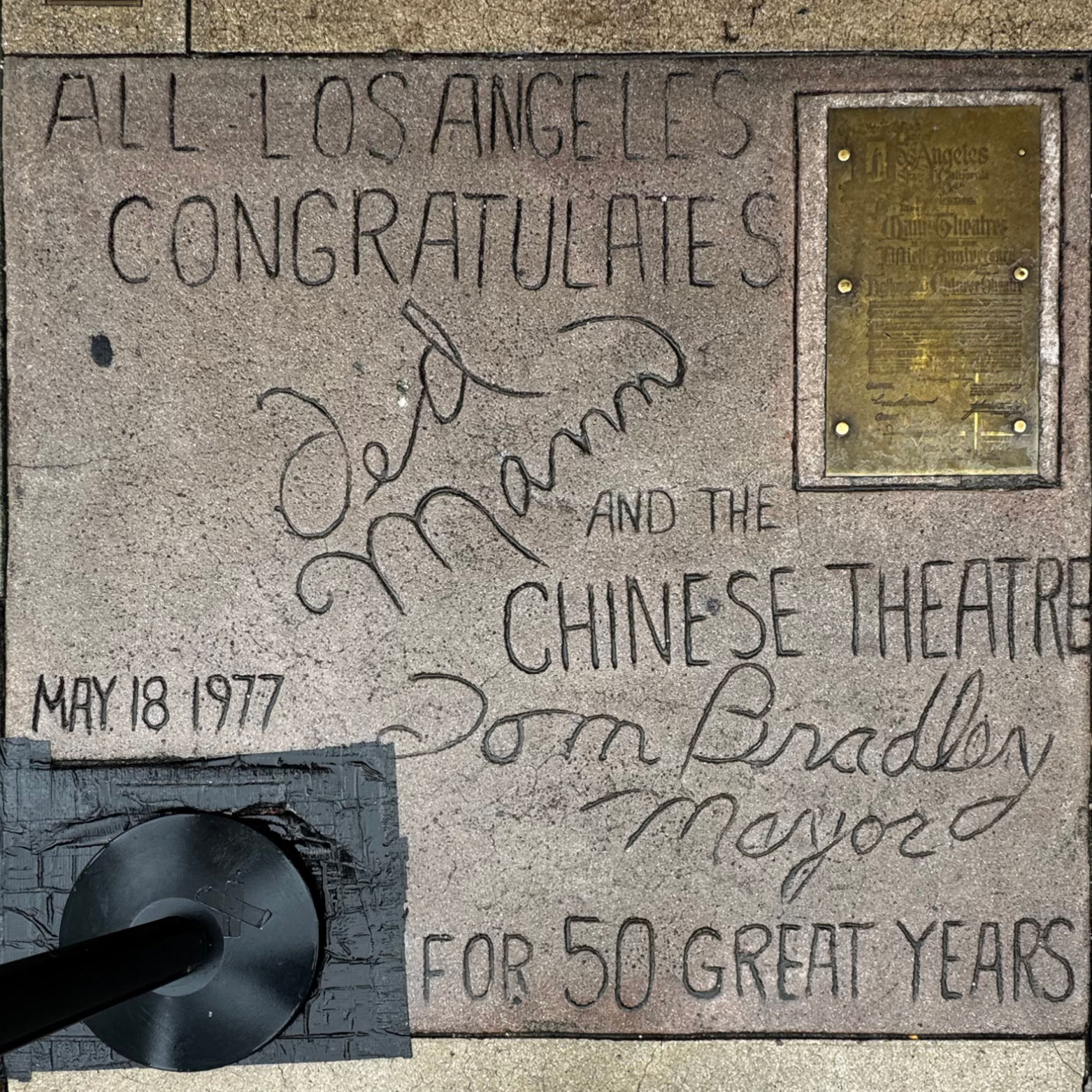 Mann's Chinese Theatre Ted Mann & Mayor Tom Bradley