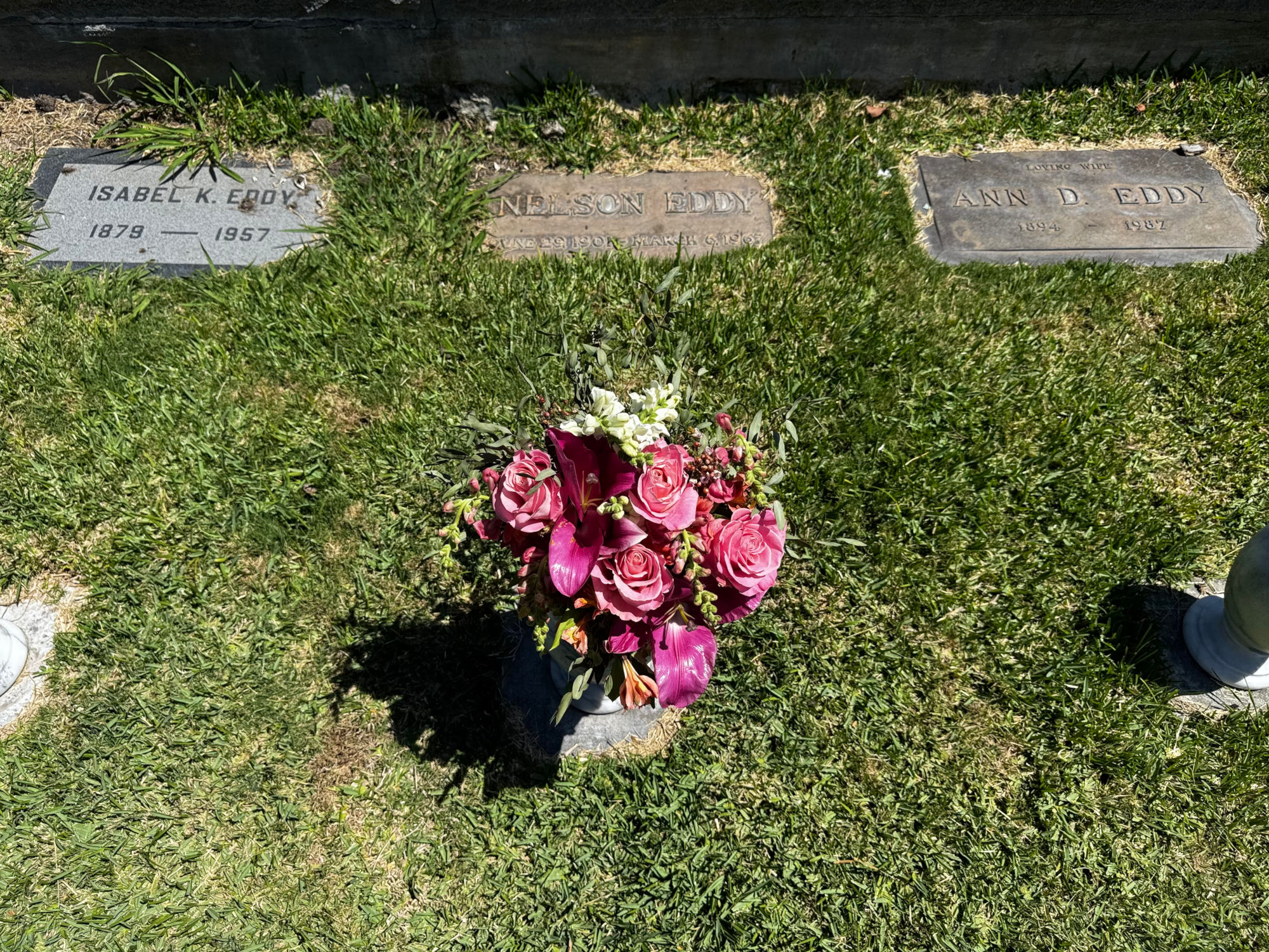 Nelson Eddy Grave