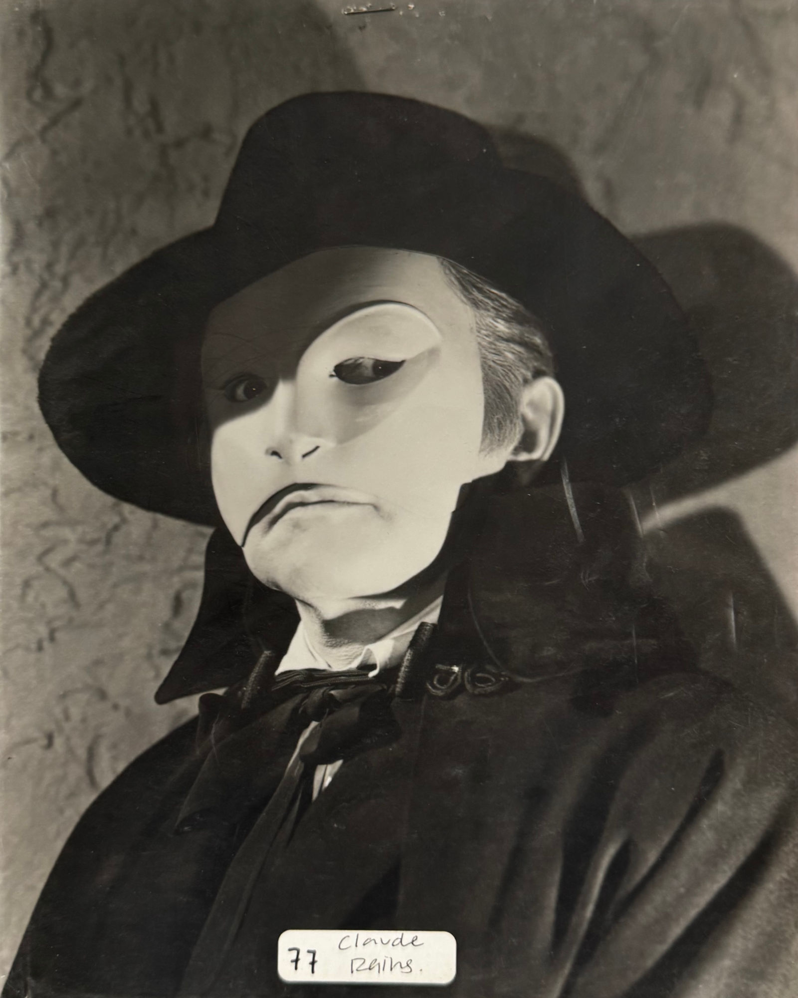Photo Claude Rains as Enrique Claudin