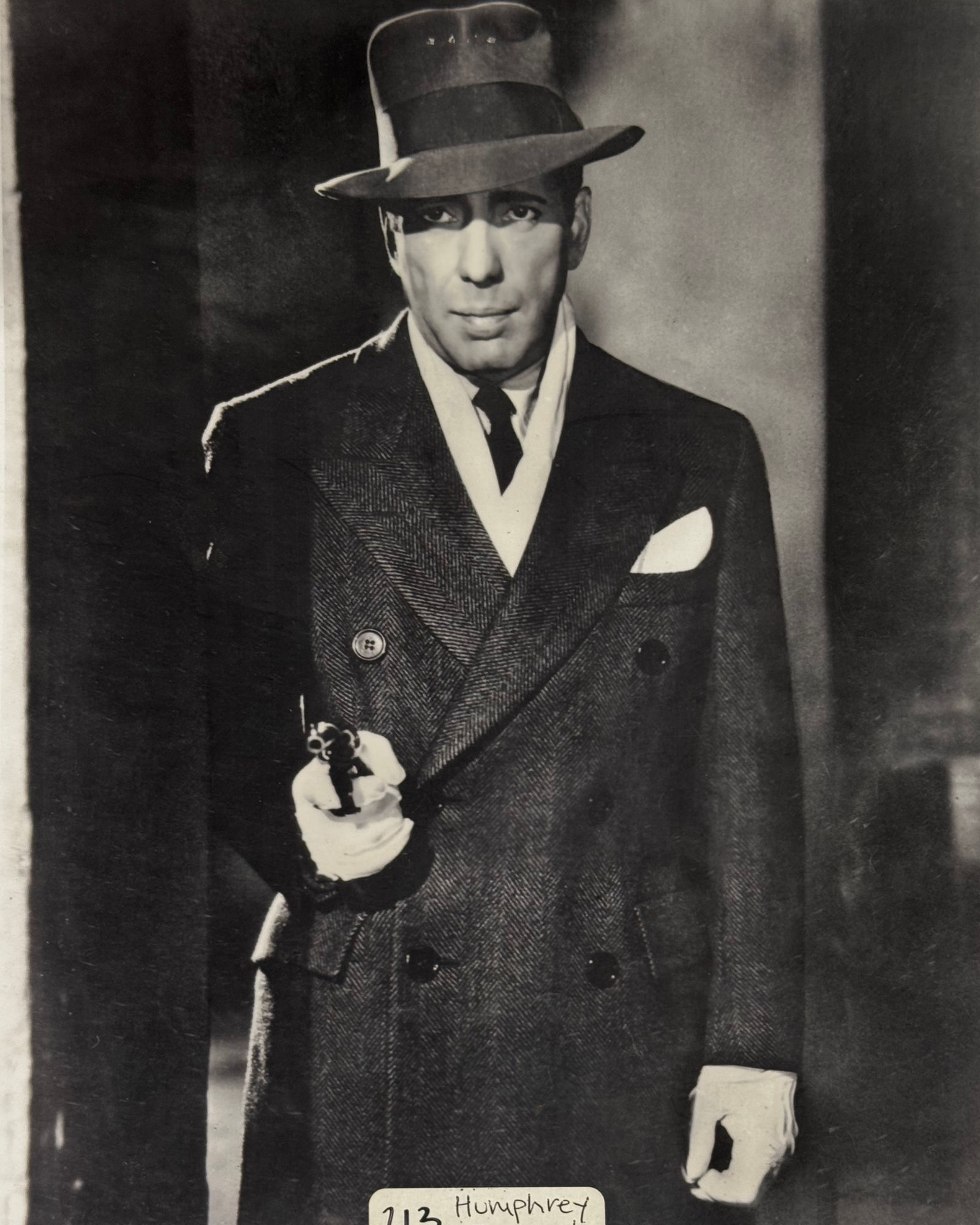 Photo Humphrey Bogart as Grasselli