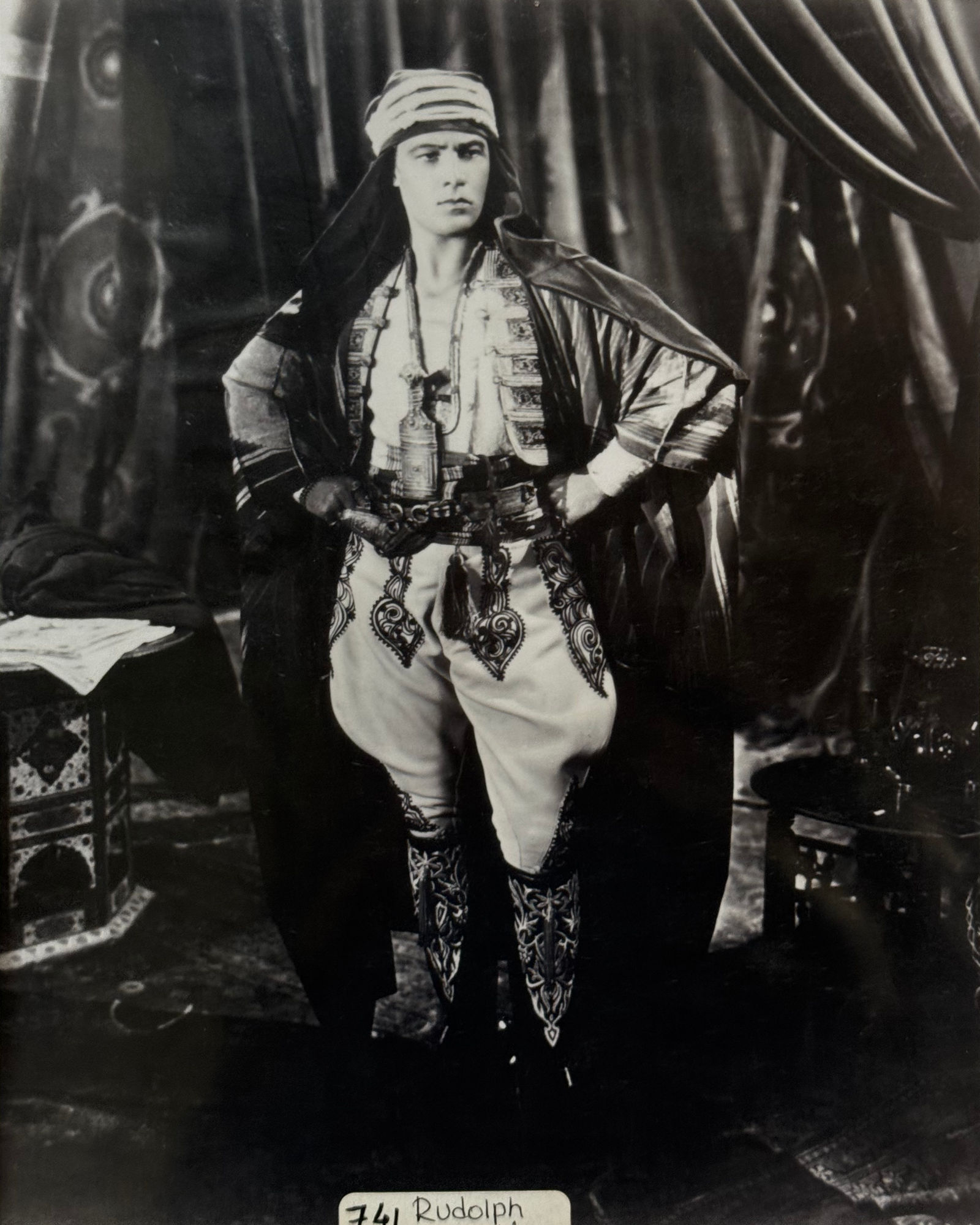 Photo Rudolph Valentino as Ahmed