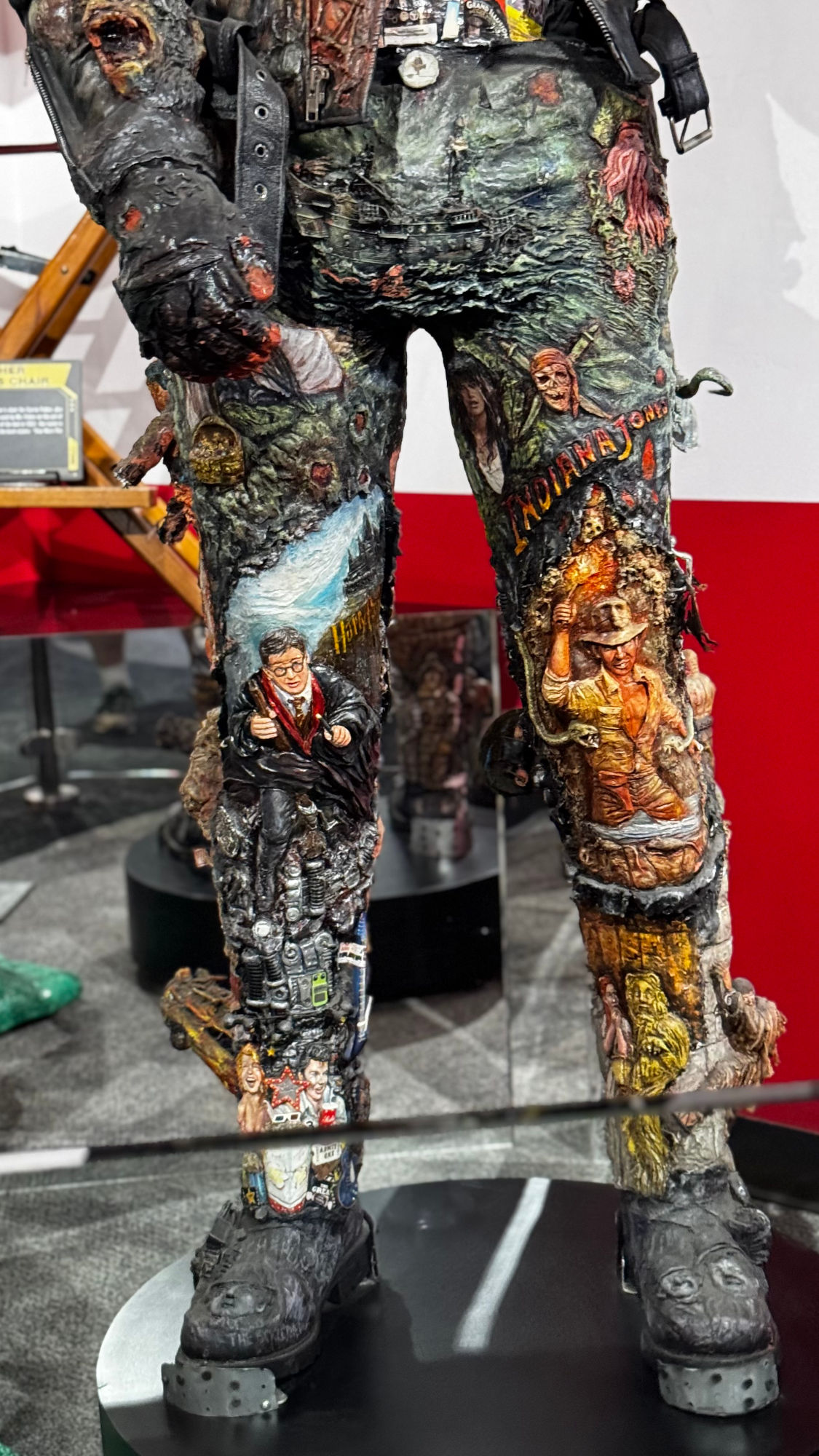 Ripley's Arnold Schwarzenegger Terminator Front Legs