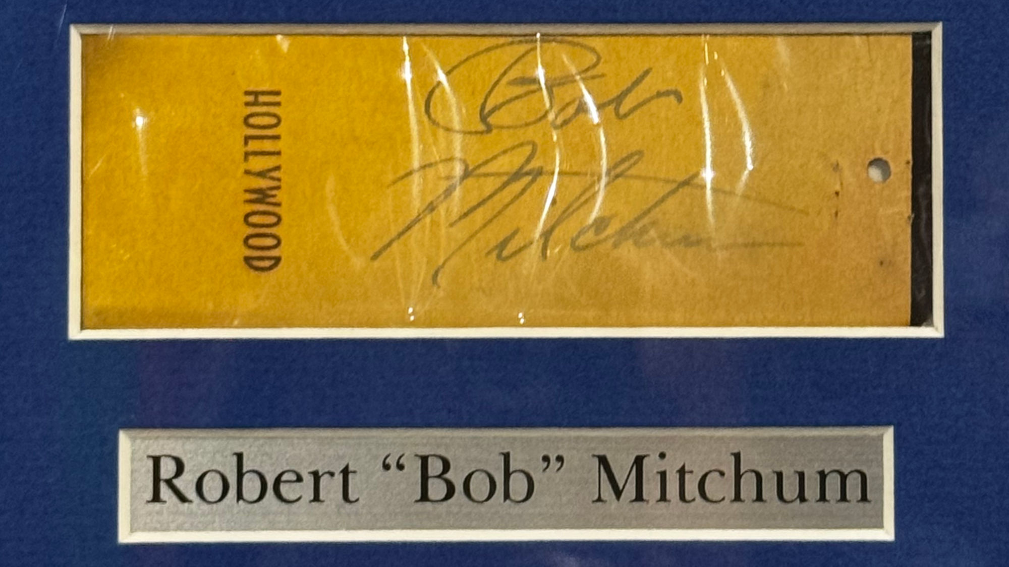 Ripley's Autographs Robert Mitchum