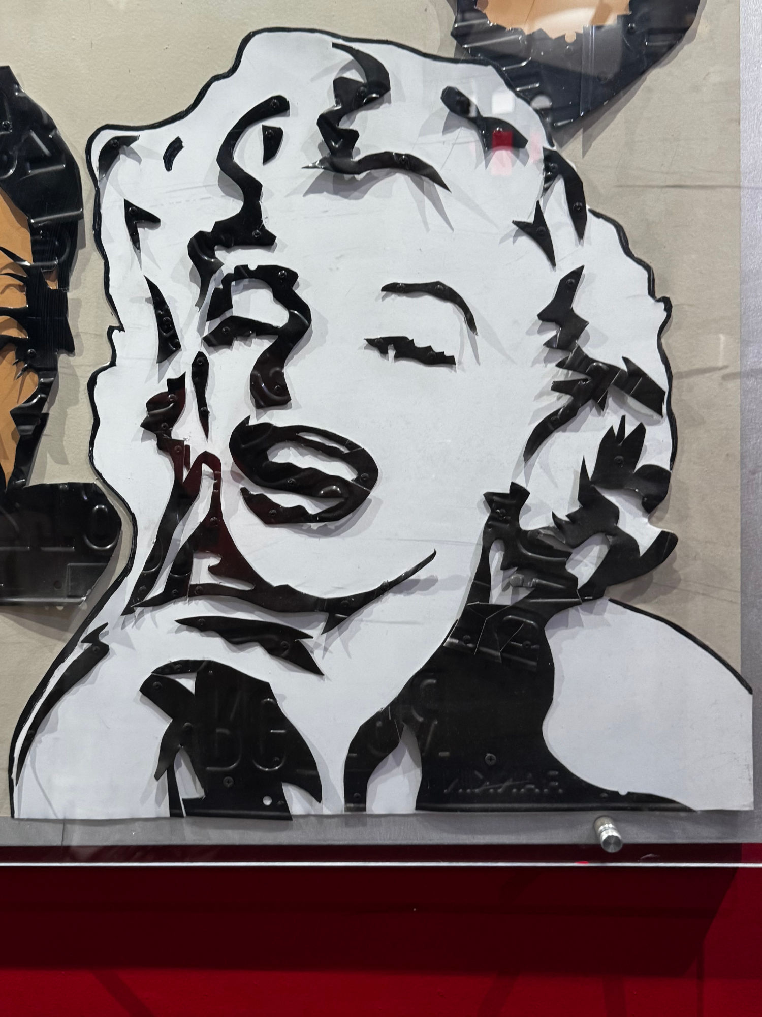 Ripley's Portraits Marilyn Monroe