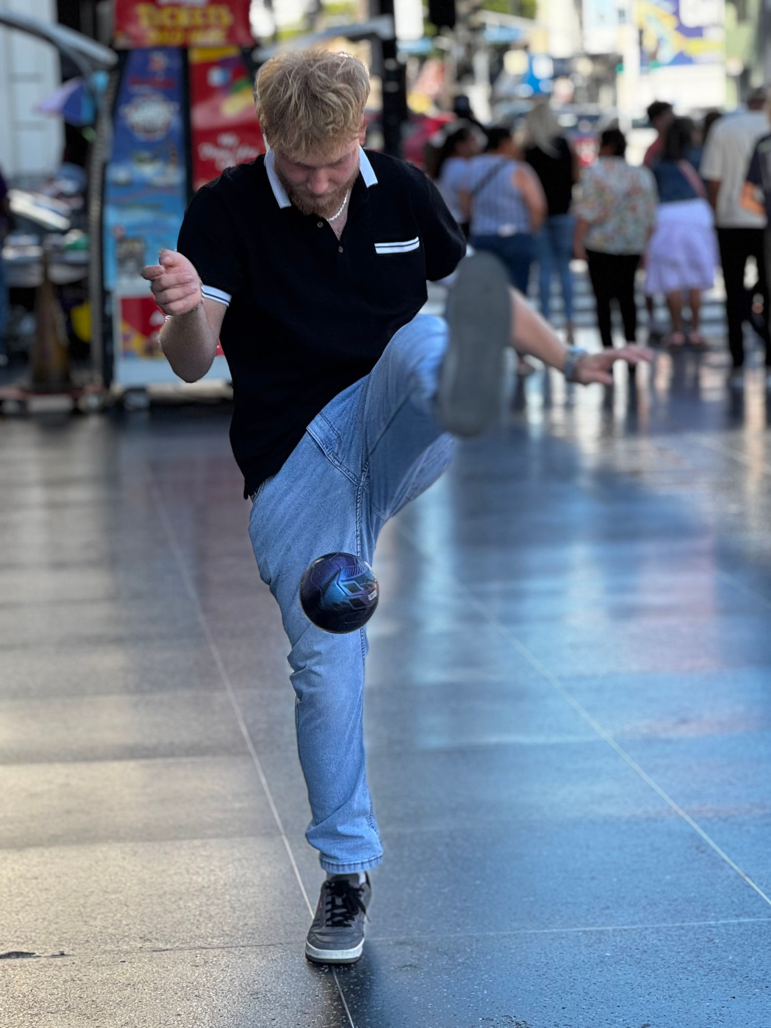 Sidewalk Soccer Keepie Uppie