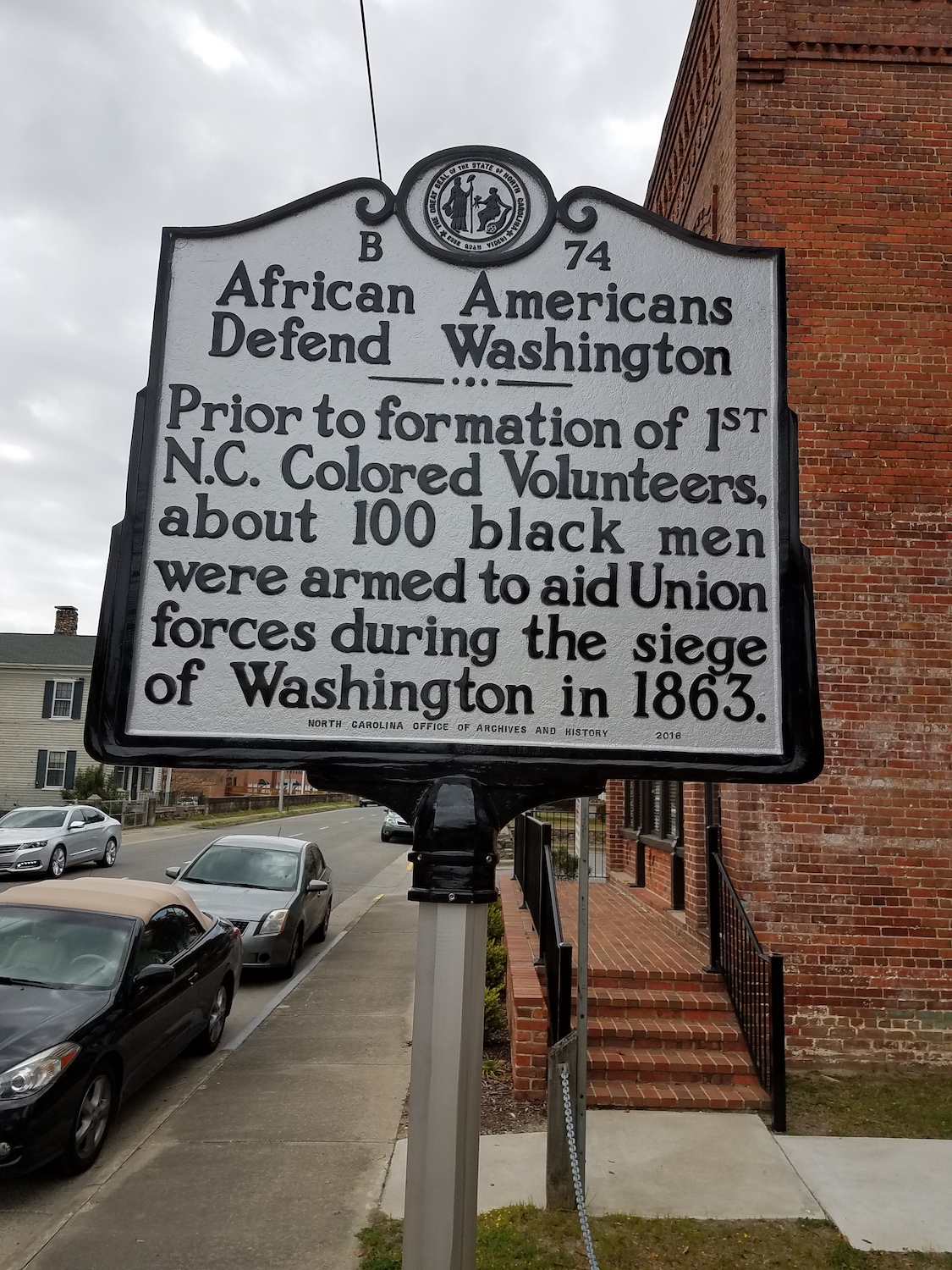 African Americans Defend Washington Marker