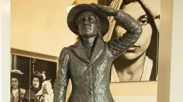 Annie Moore statue on Ellis Island