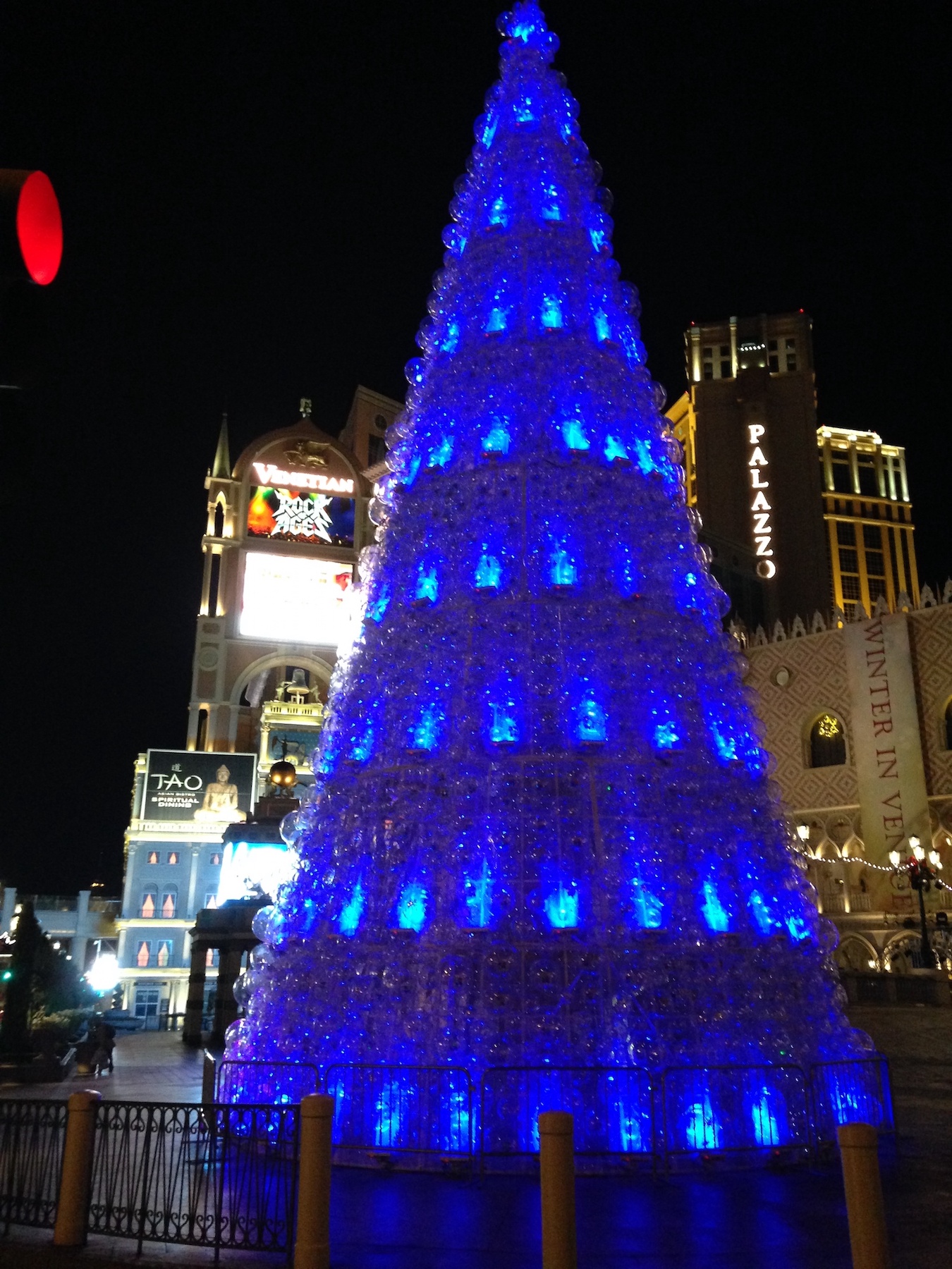 Christmas Tree in front of the Palazzo