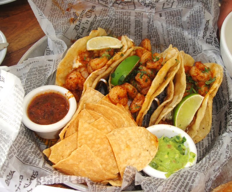 Gladstones Garlic Shrimp Tacos