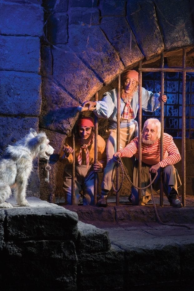 Pirates of the Caribbean Dog with the Key Pirates of the Caribbean Dog with the Key