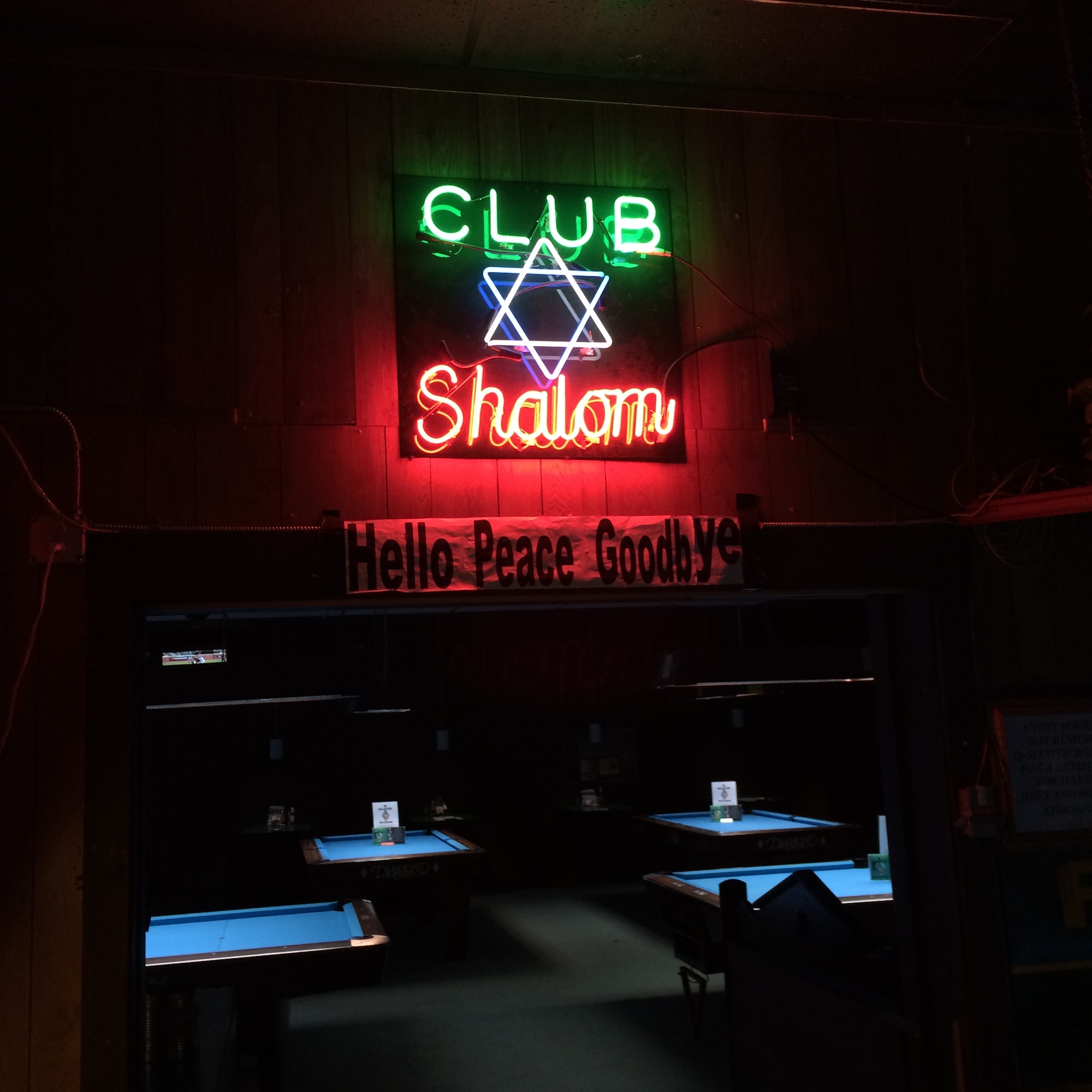 Q Master Billiards Club Shalom