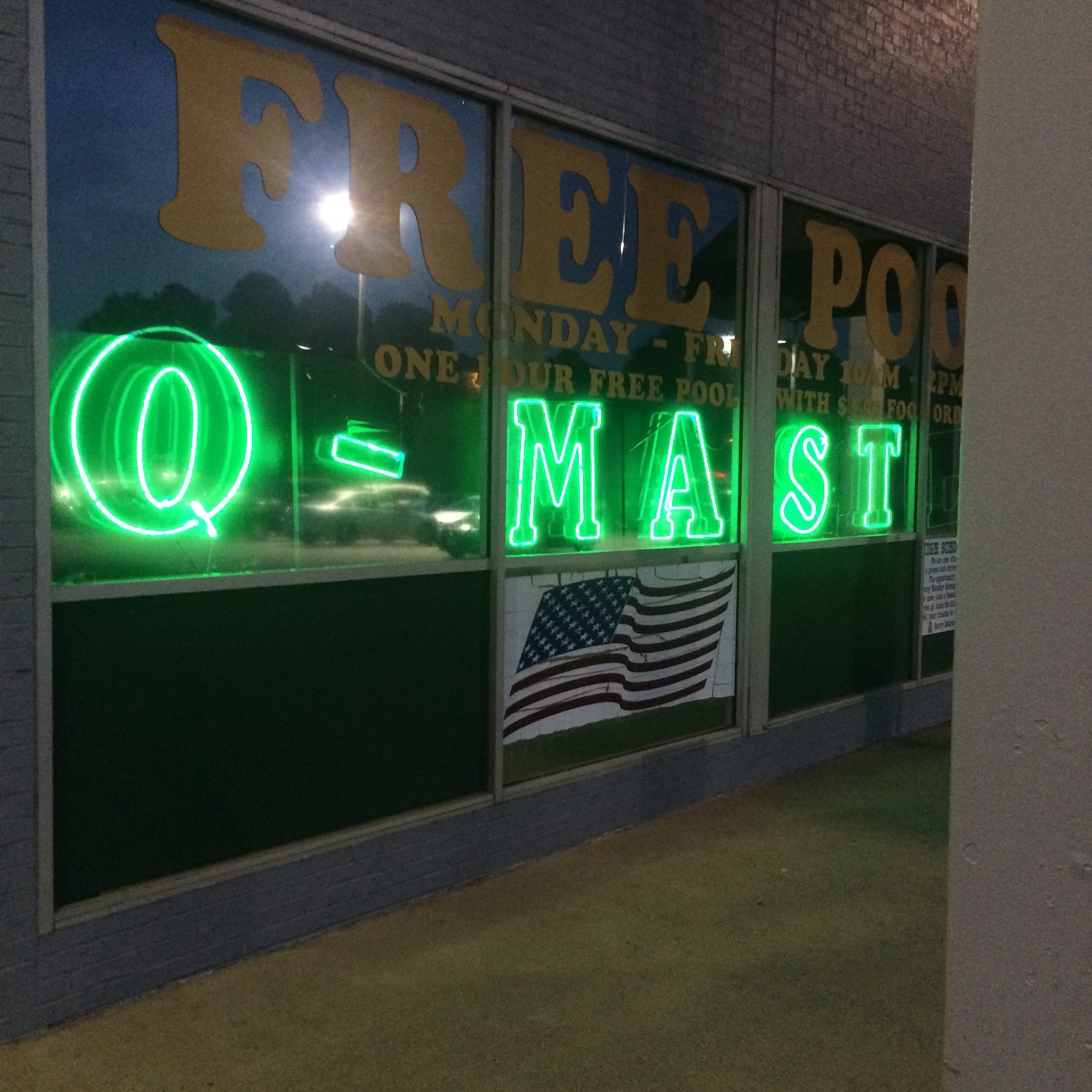 Q Master Billiards Free Pool with Food Order