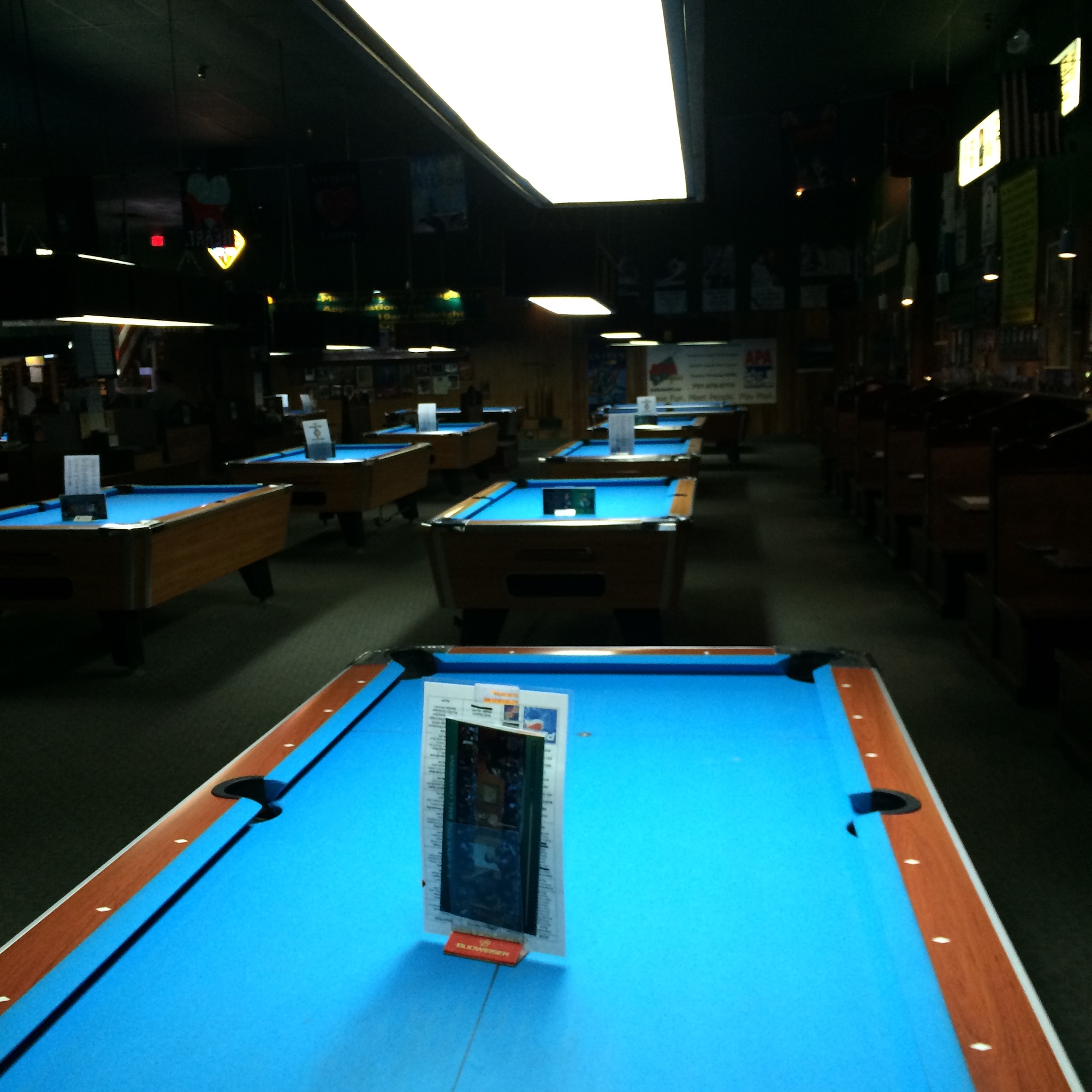 Q Master Billiards Valley Bar Boxes