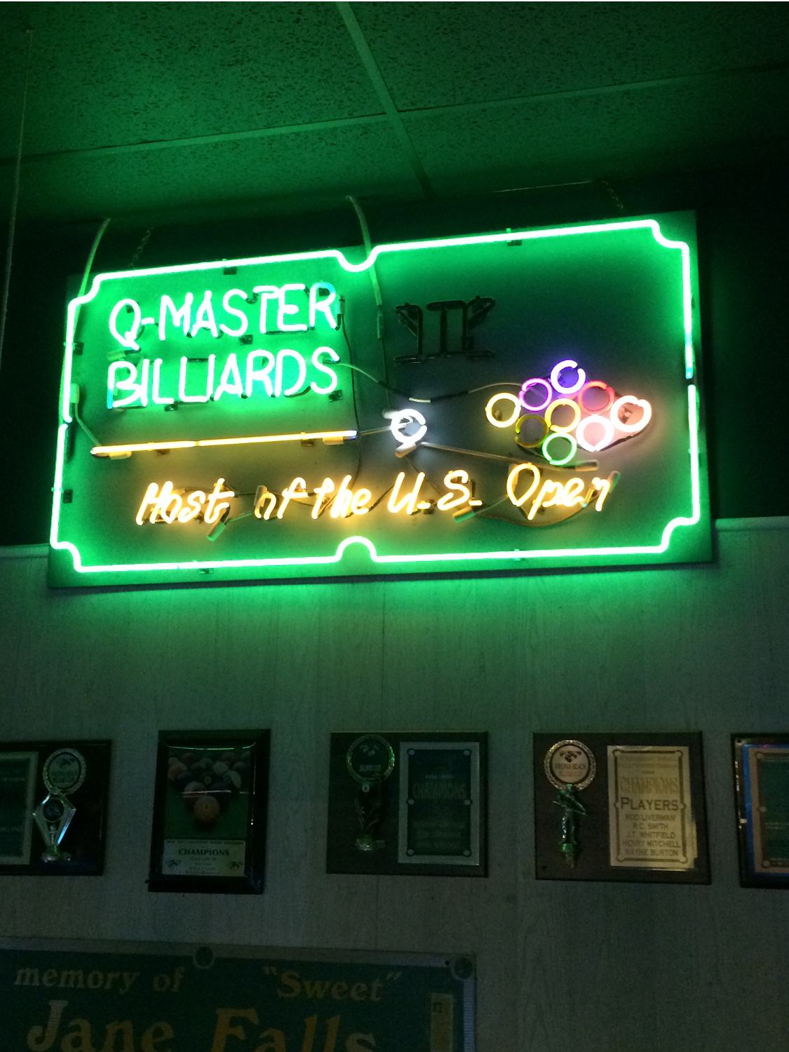 Q Master Billiards