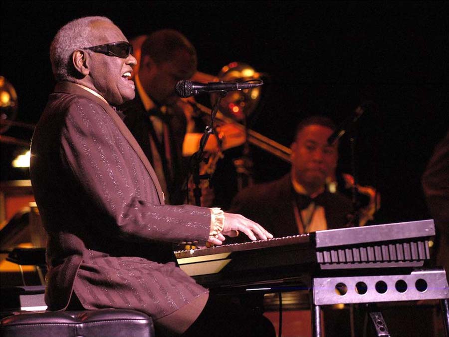 Ray Charles 2003