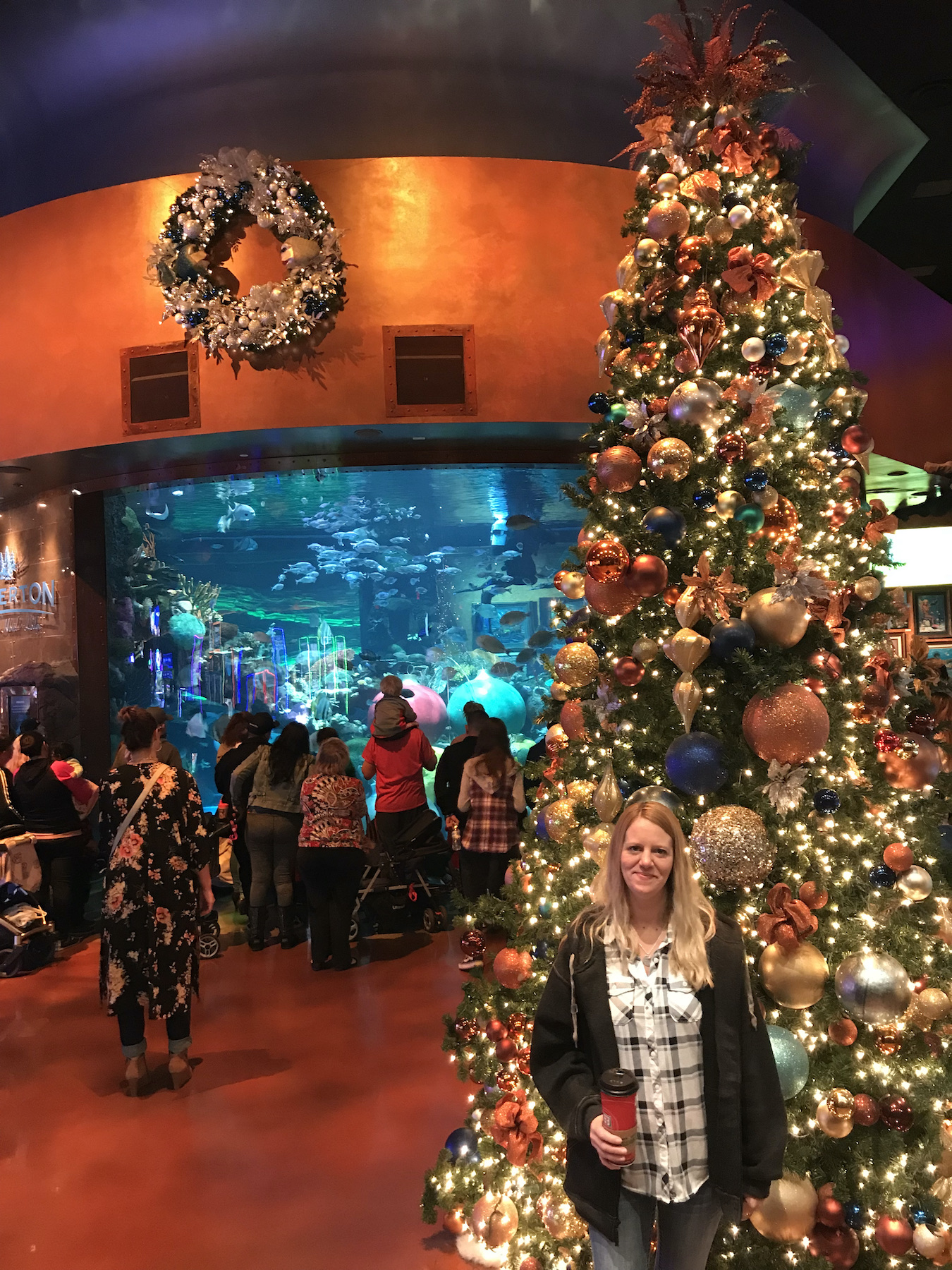 Christmas tree inside the Silverton Casino