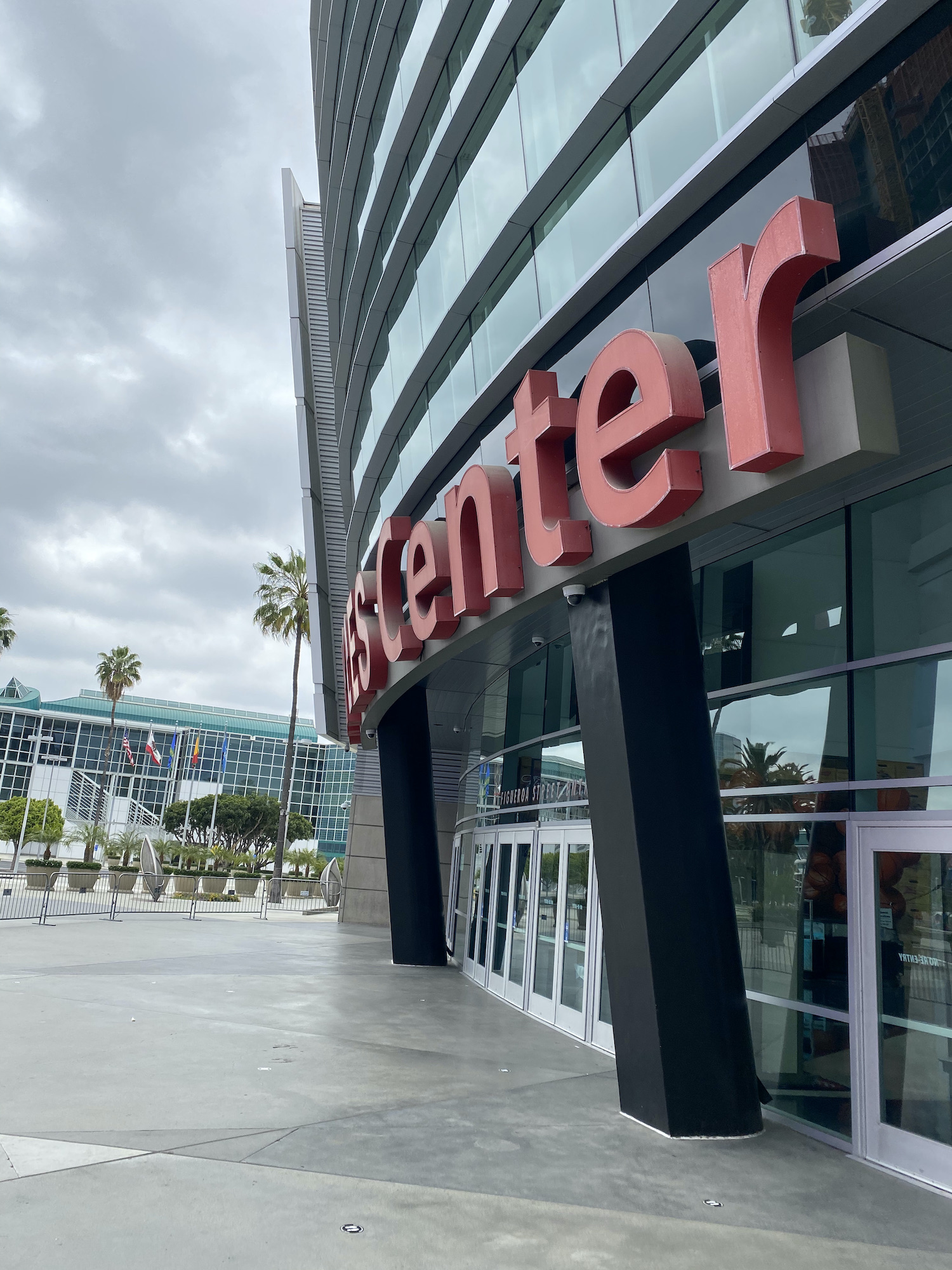 Staples Center Sign