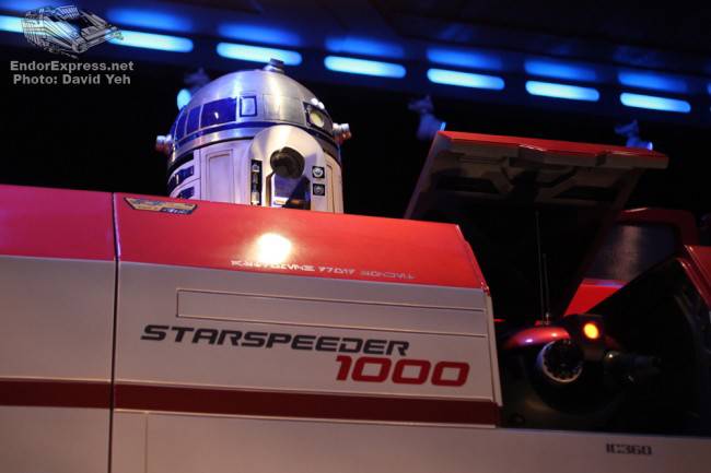 Star Tours R2D2