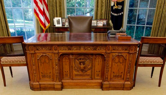 Resolute Desk