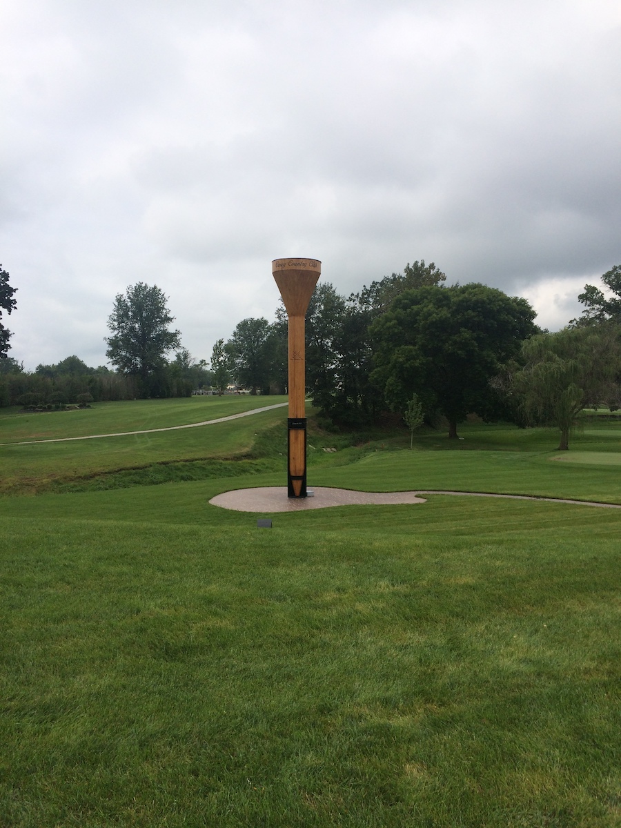 Worlds Largest Golf Tee