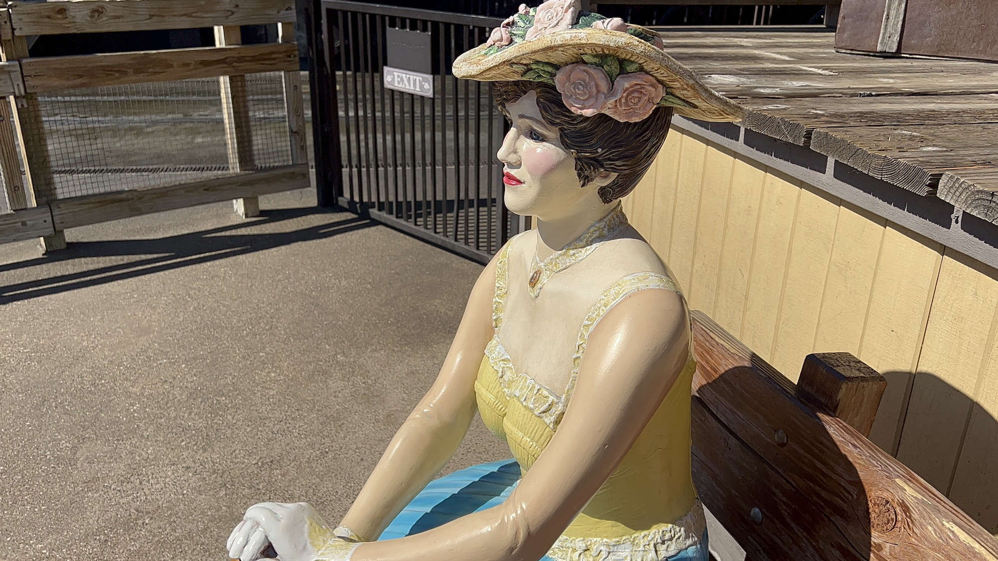 Bench Sculpture Lady