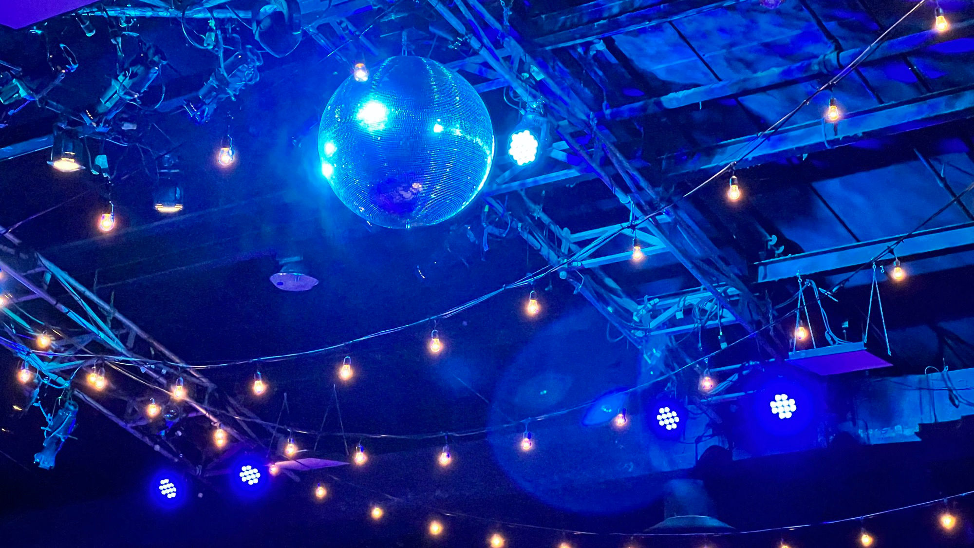 Boardwalk Ballroom Tinsel Top Club