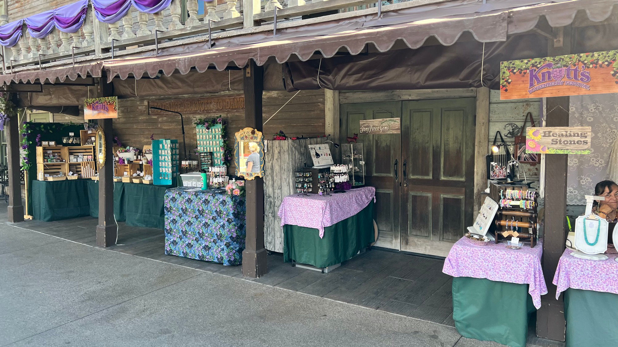 Boysenberry Festival Healing Stones