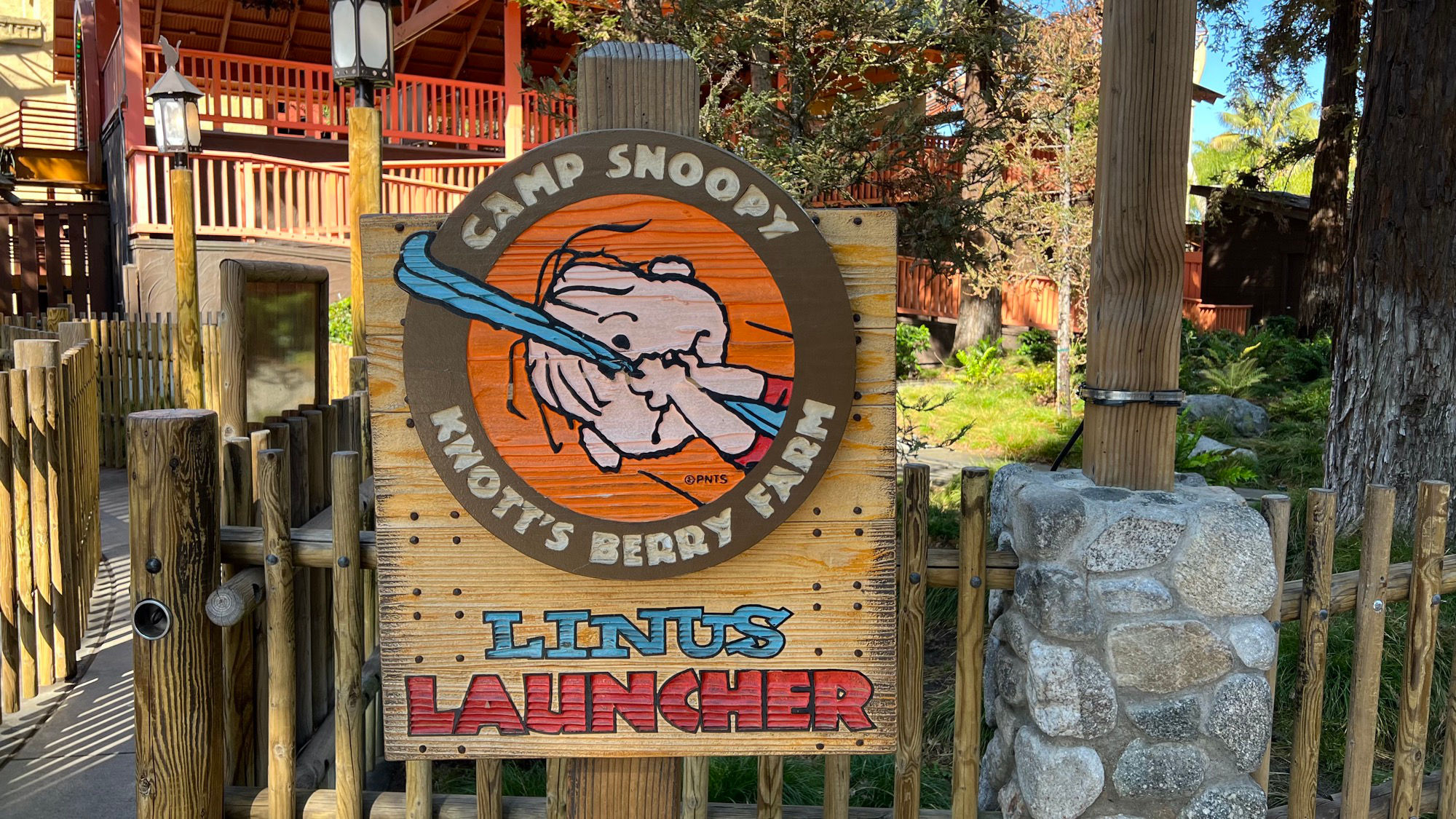 Camp Snoopy Linus Launcher