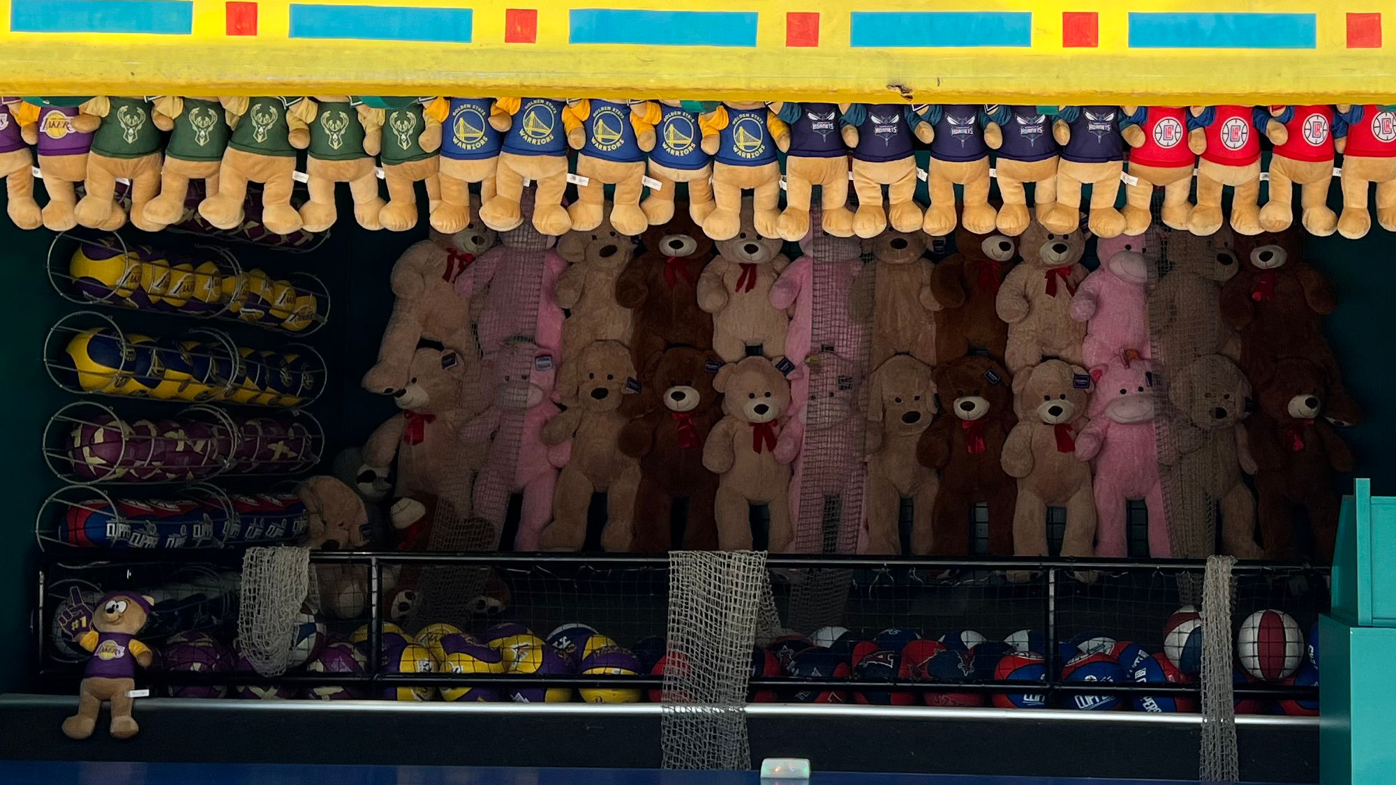 Carnival Games Boardwalk Hoops Prizes