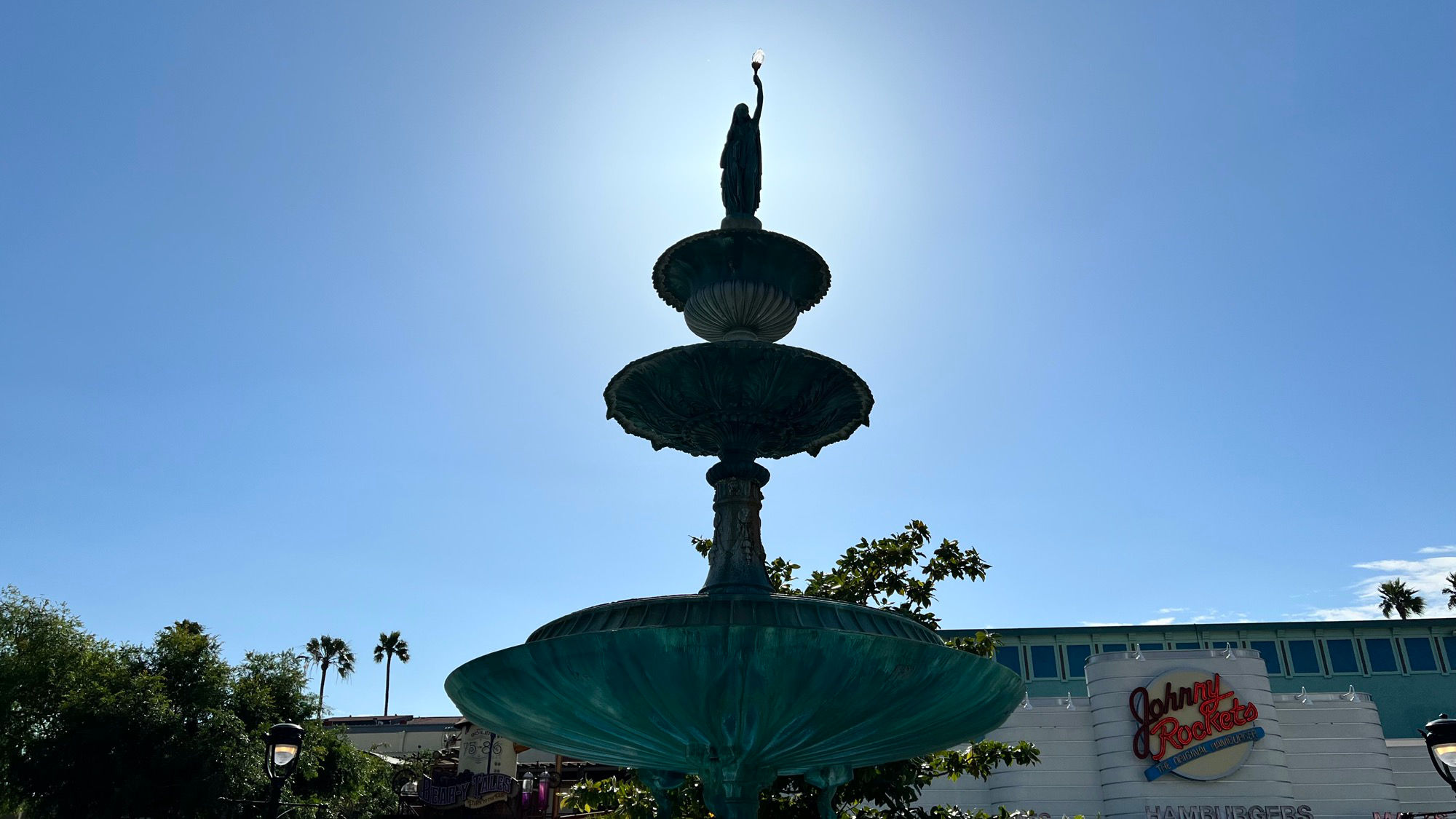 Charleston Circle Fountain Sun