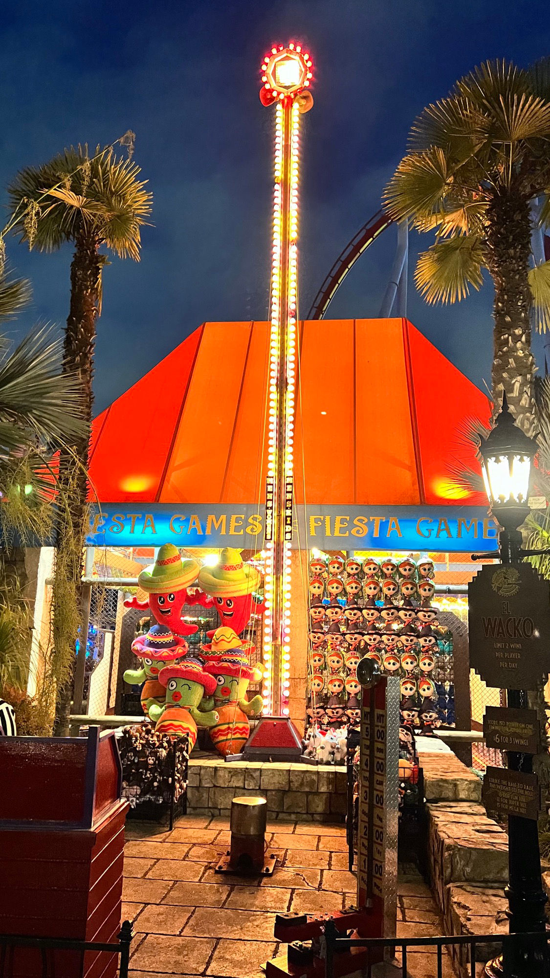 El Wacko at Night El Wacko at Night