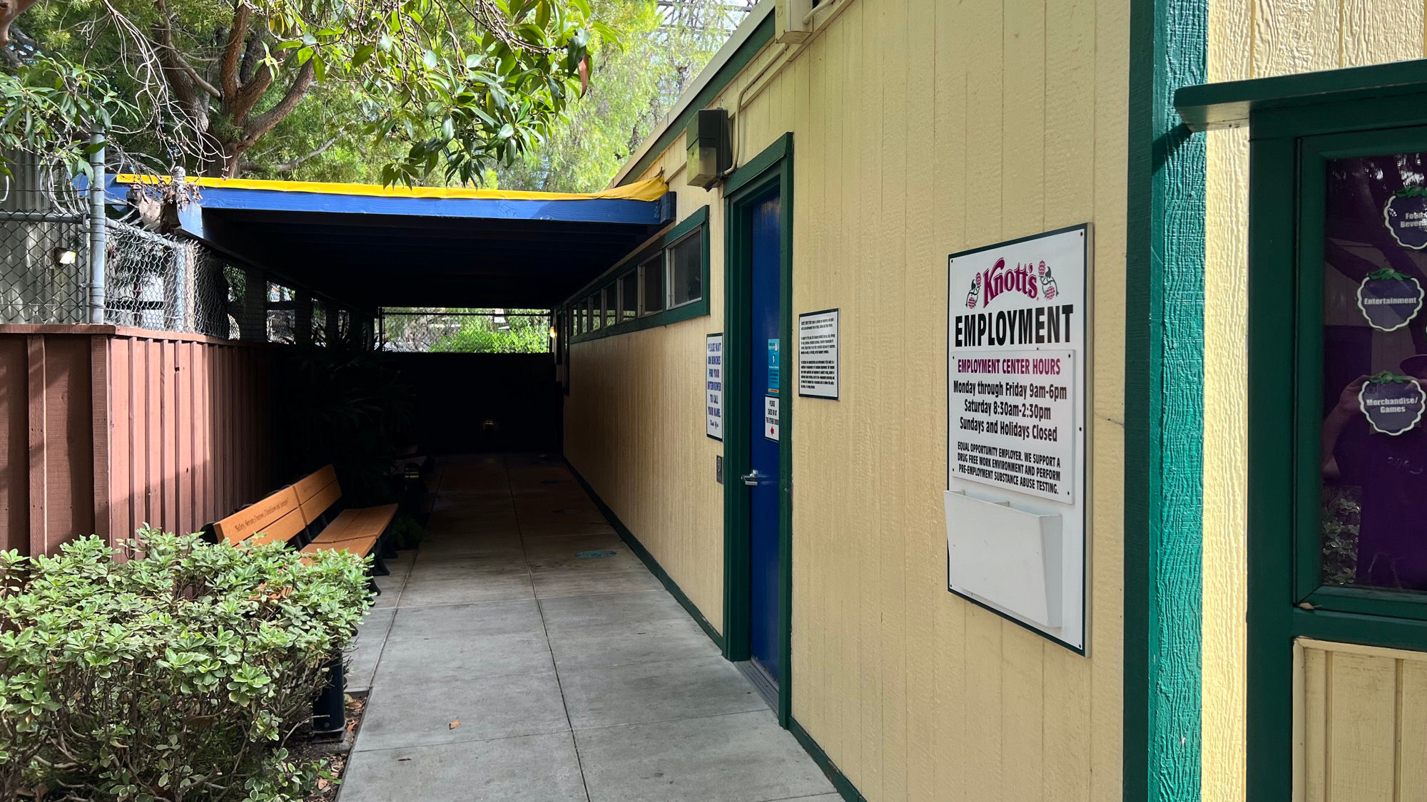 Employment Center At Knotts Berry Farm