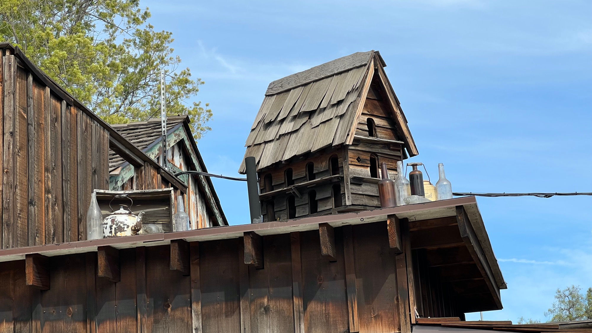 Ghost Town Grub Bird House