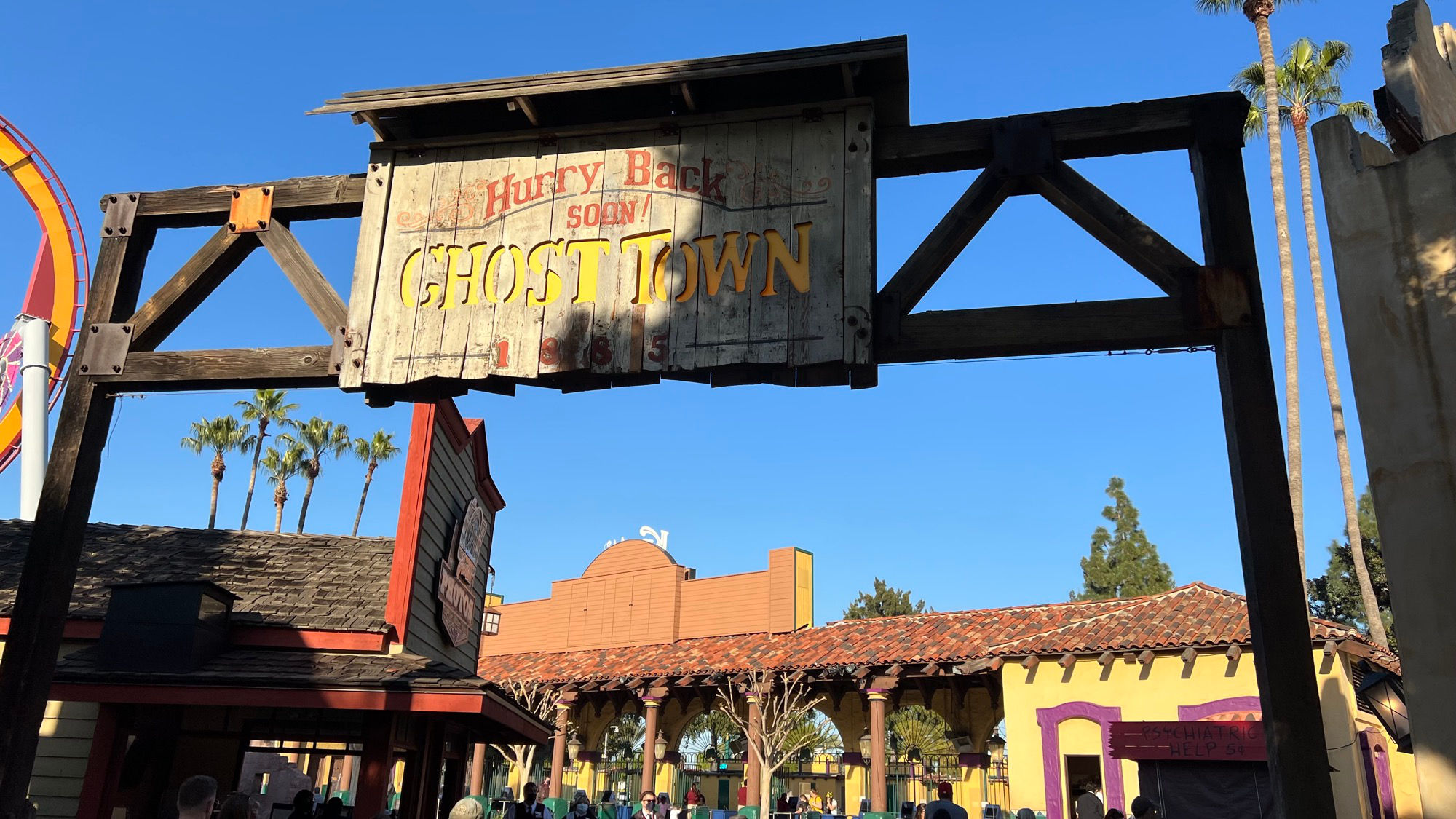 Hurry Back Soon! Knott's Berry Farm Hurry Back Soon!