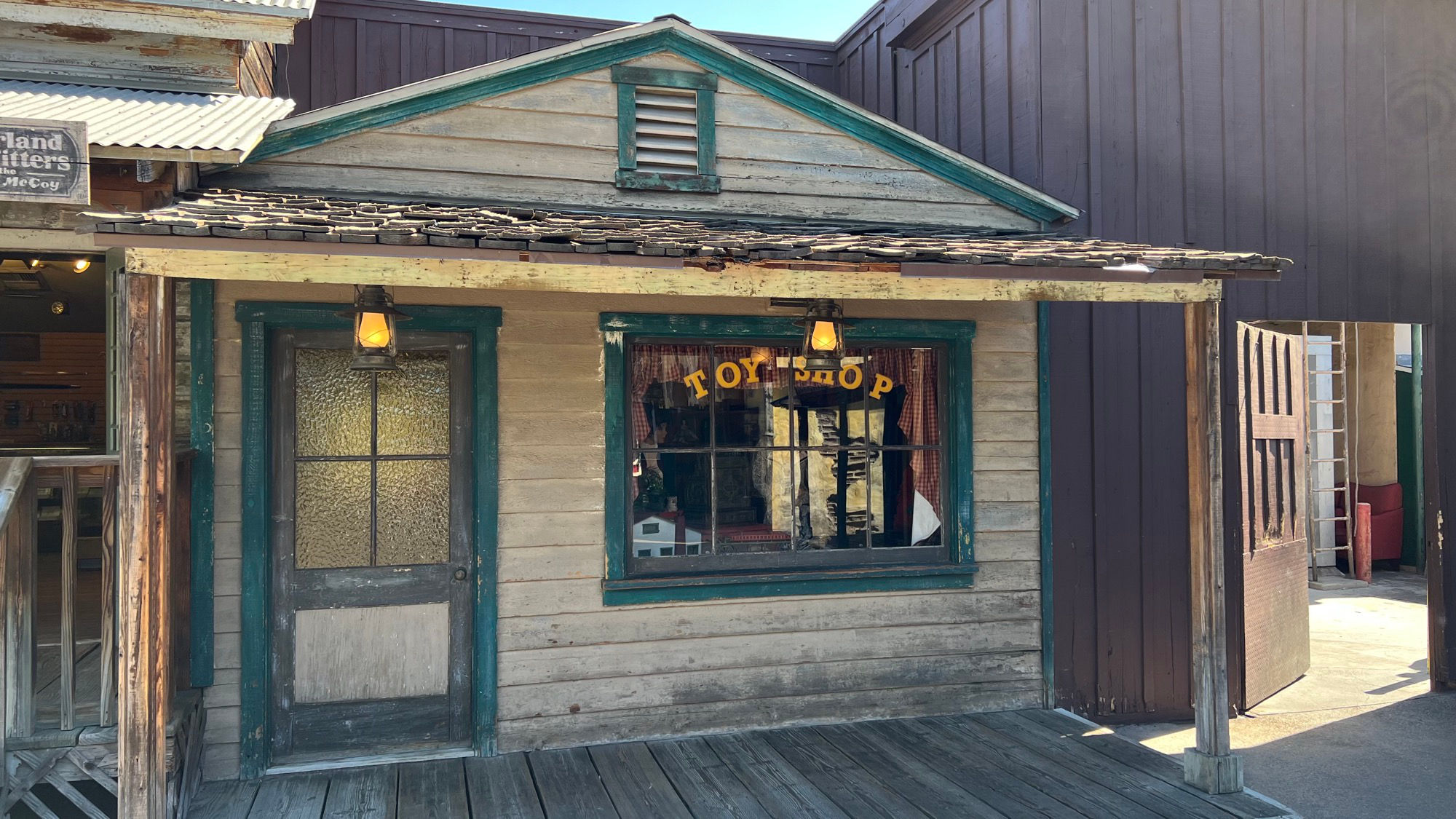 Toy Shop