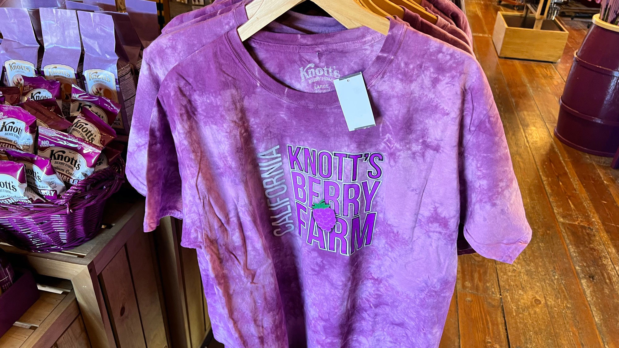 Knott's California T-Shirt Gold Trails Hotel Knott's California T-Shirt