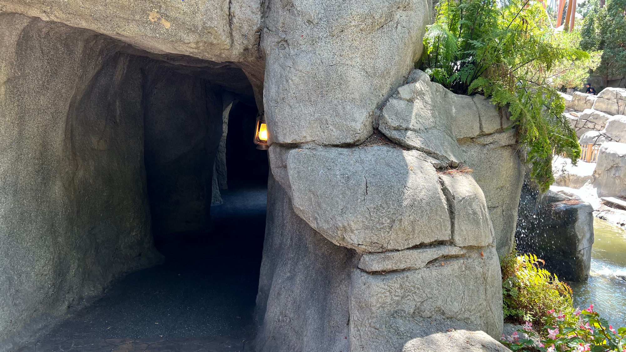 Grizzly Creek Cave